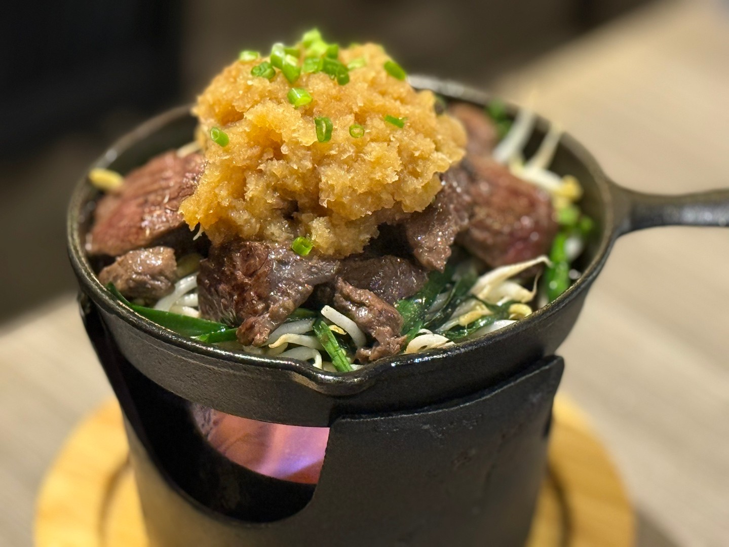🎋 Welcome to a taste of tradition at Sukhumvit75/2! 🍶...