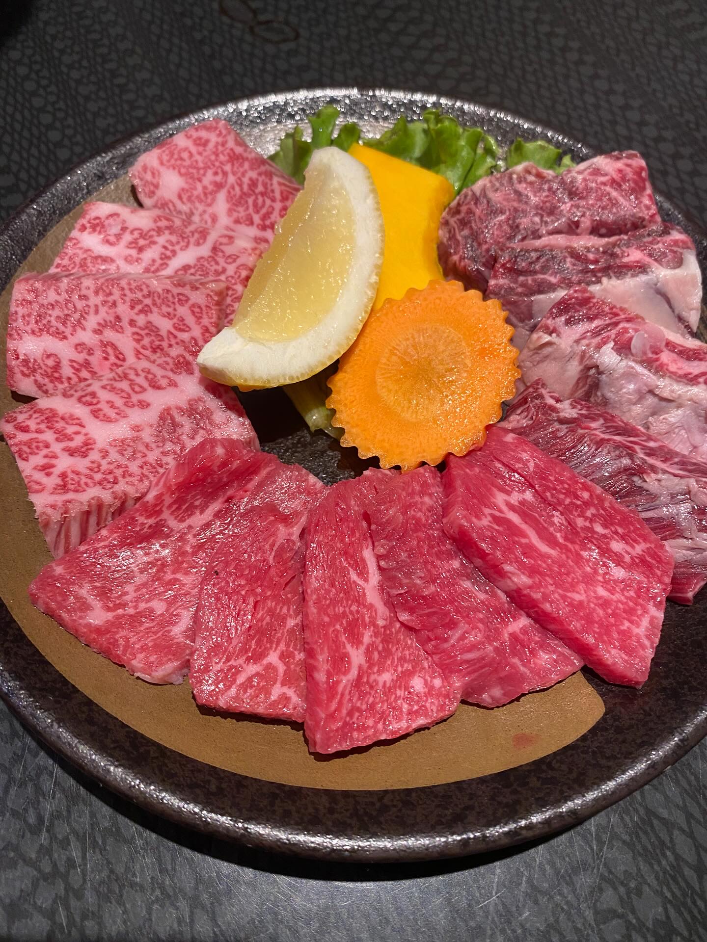 こんにちは。 青龍ラーメンの系列店 焼肉屋やきやきや青龍です。 最近また雨降りますねー！ 新しい月も始まりました！ 焼肉でいっぱい始めませんか？ 本日も夕方17時から皆様のご来店心よりお待ちしております。 裏プロンポンの奥の焼肉屋です。 是非是非Googleマップで検索を！ 営業時間...