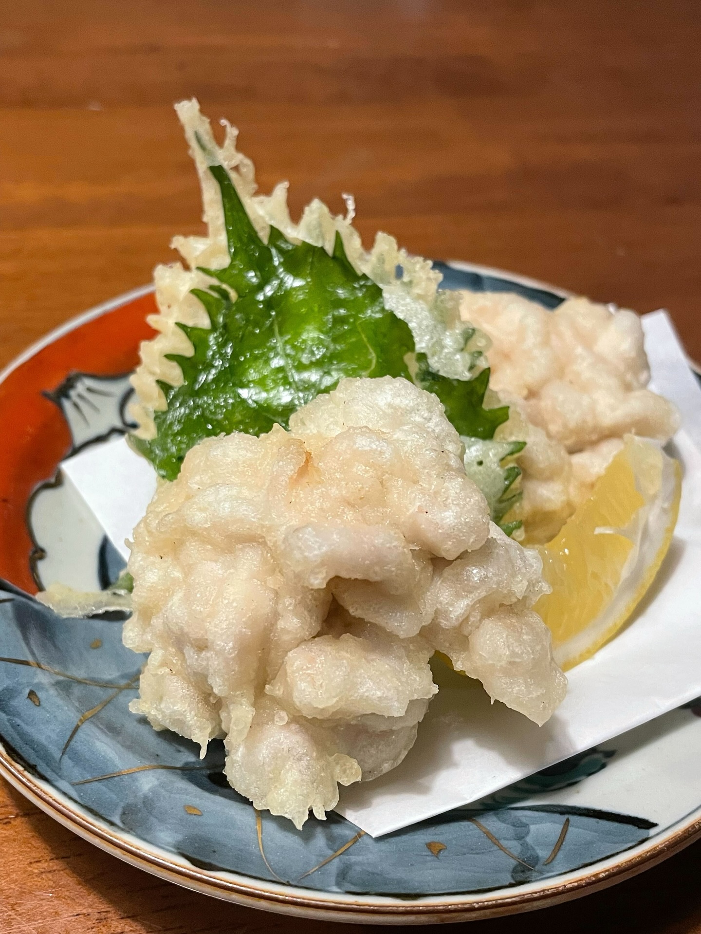 Shirako has arrived! 🧡
Enjoy this winter delicacy at its peak. 
We’re serving it tempura-style‼️ The unique creamy, light flavor is an absolute treat.
Come get it while it’s fresh—we have limited daily portions! #kenjislab