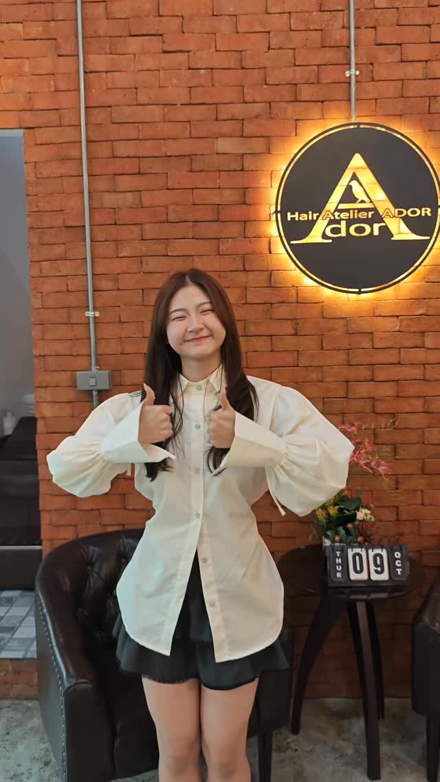 เมื่อตังตัง NPC แวะมาโชว์ความน่ารักสดใสที่ ADOR ทองหล่อ🧡
ทั้งสวย ทั้งมีพลังงานบวกสุดๆ ใครเห็นก็ยิ้มตามเลย ☺️

#TangTangNPC #HairAtelierADOR #ร้านทำผมสไตล์ญี่ปุ่น