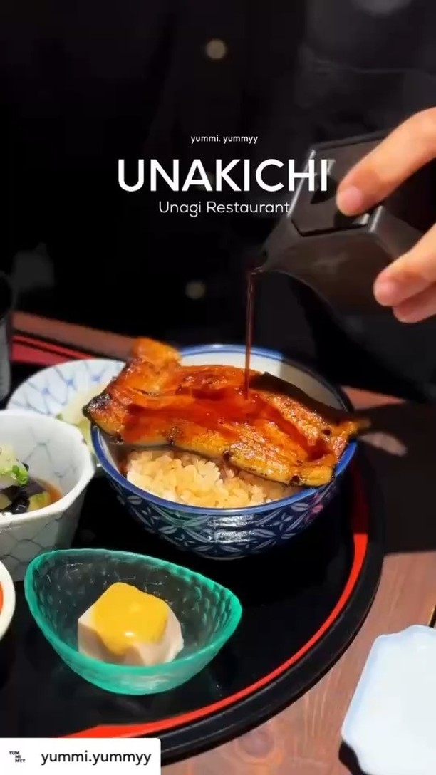 ขอบคุณ yummi.yummyy มากๆ ค่า 
 
วันนี้ได้มาสัมผัสรสชาติต้นตำรับข้าวหน้าปลาไหลญี่ปุ่น ที่อยู่ใจกลางกรุงเทพ @unakichi.th วัตถุดิบคุณภาพดีมาก นำเข้าจากสาขาญี่ปุ่น บอกเลยอร่อยมากๆ 🍚🐟✨

#unakichi #japanesefood #foodlovers #bangkokrestaurants #unadon