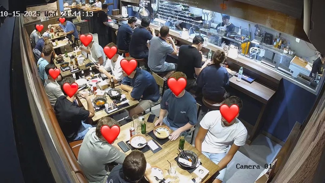 こんにちは、
トンロー55ラーメン麺富です🍜✨
本日も多くのお客様にご来店いただき、心より感謝申し上げます。
大変な人気をいただき、
誠にうれしい限りです。
しかし、大変恐縮ながら、本日はすでに売り切れでございます。来店を予定いただいていたお客様には、
お詫び申し上げます🙇‍♂️
次回のご来店を
心よりお待ちしております。

皆様に最高の
ラーメン体験をお届けしたいと
思っておりますので、
ぜひまたお越しくださいませ。
一度味わっていただければ、その魅力を感じていただけると自負しております。一品一品、心を込めてお作りしていますので、お楽しみに！🎶

次回もぜひ、トンロー55ラーメン麺富でお会いしましょう！お客様の笑顔を見られる日を楽しみにしております🍜😊✨

สวัสดี
นี่คือร้านราเมนเมนโทมิ ทองหล่อ 55! 🍜✨
เราขอขอบคุณลูกค้าทุกท่านที่มาอุดหนุนในวันนี้
เรามีความยินดีเป็นอย่างยิ่งที่ราเมนของเราได้รับความนิยมอย่างมาก
อย่างไรก็ตาม เราเสียใจที่ต้องแจ้งให้ทราบว่าราเมนวันนี้ขายหมดแล้ว
เราขออภัยลูกค้าทุกท่านที่วางแผนจะแวะมาที่ร้าน 🙇‍♂️
เราหวังว่าจะได้ต้อนรับคุณอีกครั้งในโอกาสหน้า

เรามุ่งมั่นที่จะมอบประสบการณ์ราเมนที่ดีที่สุดให้กับคุณ ดังนั้นโปรดกลับมาอีกครั้ง
เรามั่นใจว่าเมื่อคุณได้ลองแล้ว คุณจะเข้าใจถึงเสน่ห์ของราเมน เราใส่ใจในทุกรายละเอียดในทุกจานอาหาร ดังนั้นโปรดรอคอยที่จะได้ลิ้มลอง! 🎶

เราหวังว่าจะได้ต้อนรับคุณอีกครั้งที่ทองหล่อ 55 ราเมนเมนโทมิ! เรารอคอยที่จะเห็นรอยยิ้มของลูกค้า 🍜😊✨

Hello,
This is Thonglor 55 Ramen Mentomi! 🍜✨
We'd like to express our sincere gratitude to all of our customers who visited us today.
We're incredibly happy that our ramen has been so popular.
However, we regret to inform you that we're already sold out for today's ramen.
We apologize to all customers who had planned to visit us. 🙇‍♂️
We look forward to seeing you again next time.

We want to provide you with the best ramen experience possible, so please come back again.
We're confident that once you try it, you'll understand its charm. We put our heart and soul into each and every dish, so please look forward to it! 🎶

We look forward to seeing you again at Thonglor 55 Ramen Mentomi! We look forward to seeing our customers' smiling faces. 🍜😊✨

#トンロー55ラーメン
#麺富
#売り切れ御礼
#またのお越しをお待ちしております
#人気店
#心を込めて
#ラーメン好き
#ラーメン大好き
#美味しいラーメン
#満足感
#また来てね
#感謝
#心より感謝
#美食家
#また来たい
#麺類
#ラーメンの魅力
#ラーメン屋
#バンコクラーメン
#ラーメンスポット
#食の楽しみ
#ラーメンの魔法
#バンコクグルメ
#絶品
#美味しいもの
#ごちそう
#次回の楽しみ