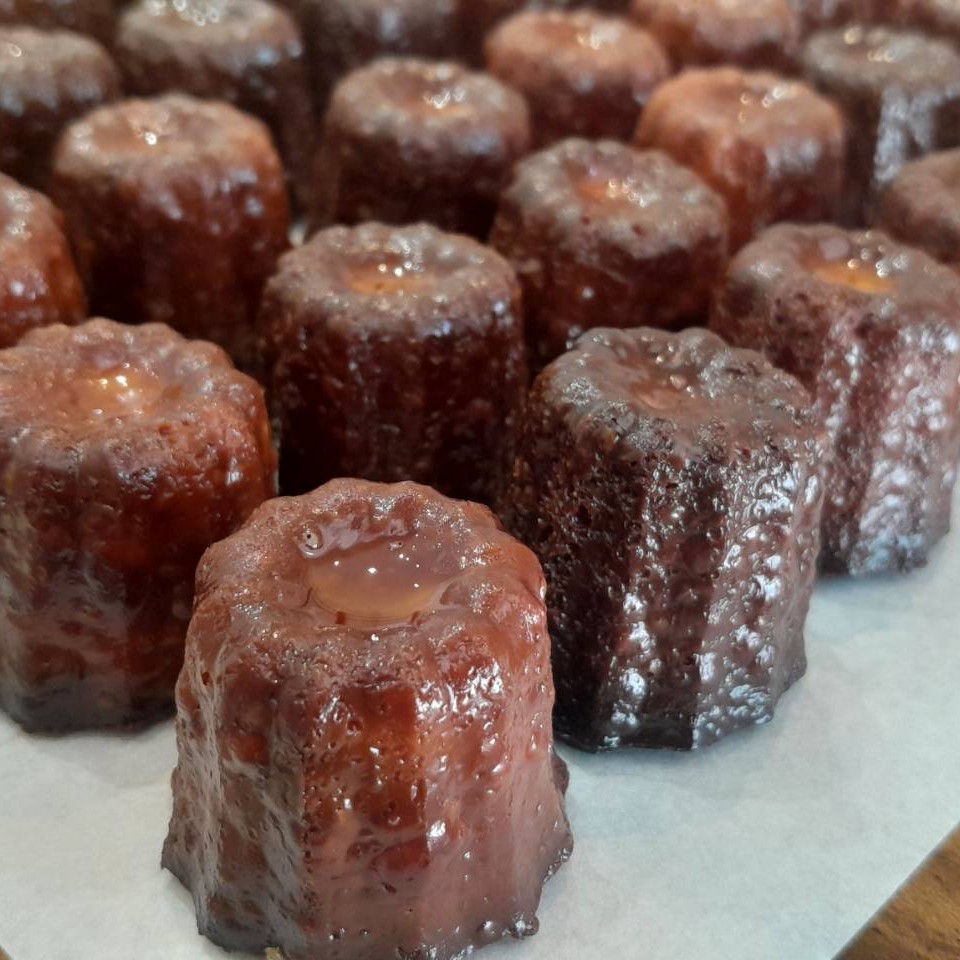 หอม นุ่ม ละมุน หวานกำลังดี... แบบที่คนญี่ปุ่นยังต้องยกนิ้วให้ 🇯🇵
Family Japan ขนมปังอบสดทุกวัน นุ่มจนอยากให้ลอง 🍞✨
.
📍 พิกัดความอร่อย : ซอยสุขุมวิท 23 (ประสานมิตร)
⏰ เปิดทุกวัน เวลา เปิด 10:00-18:30 น.
สามารถสั่งเดลิเวอรี่ผ่านทางแอปพลิเคชั่น 
💠 ไลน์แมนร้าน Melonpang : https://shorturl.iumeeu.com/s0pvg
💠 Grab Melonpang : https://shorturl.iumeeu.com/vh7hae
.
ติดต่อสอบถามเพิ่มเติม 
📞 0957818668
📲 Line: melongpang789
📲 Facebook: Melonpang
📲 TikTok: @melonpang.japan
.
#อร่อยบอกต่อ #สุขุมวิท #เมล่อนปัง #ขนมญี่ปุ่น #melonpang #ร้านลับ #homemadebakery #japanesebakery #sukhumvit #bakery #bangkok #ขนมปังญี่ปุ่น