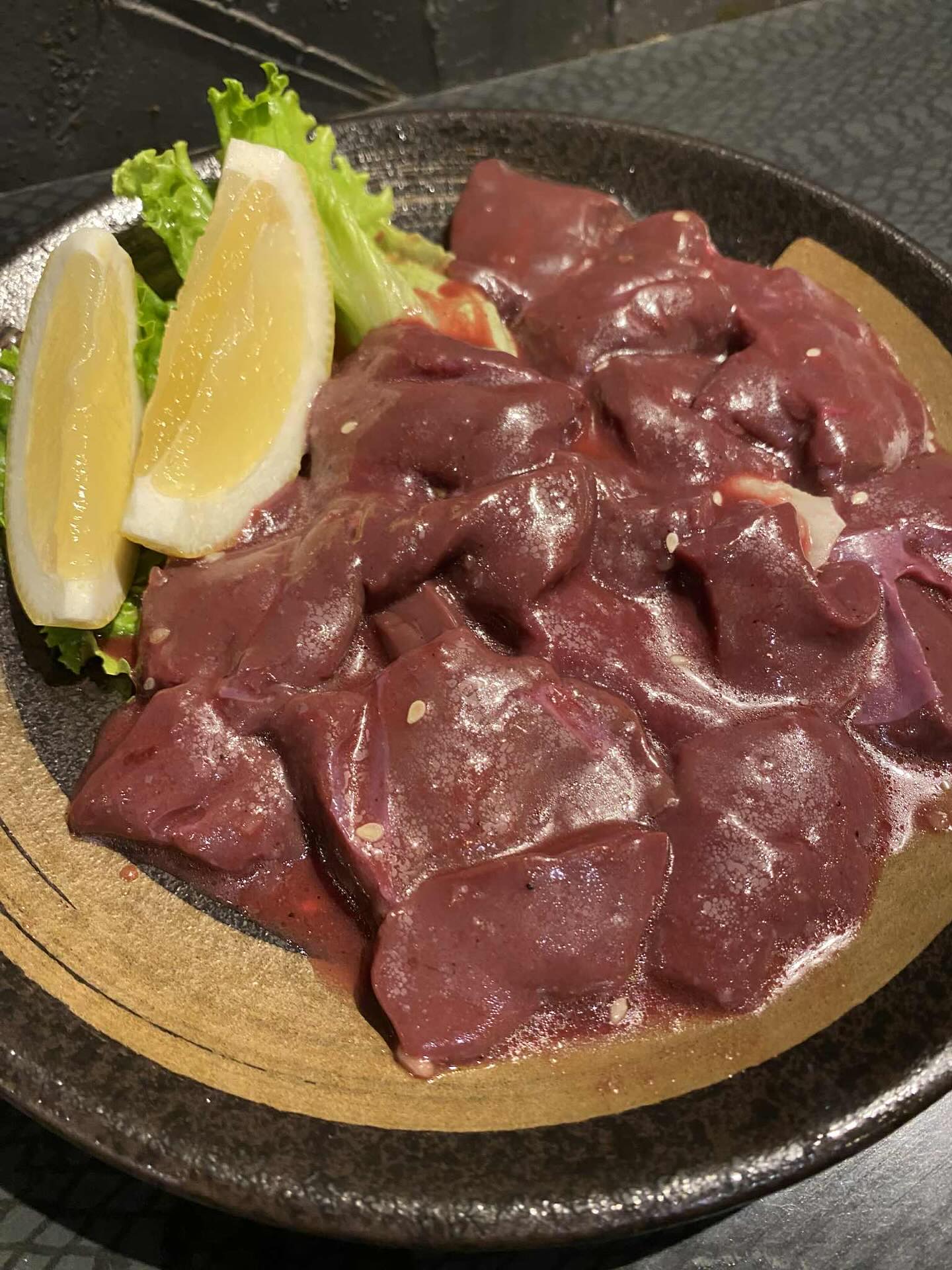 こんばんは。
青龍ラーメンの系列店
焼肉屋やきやきや青龍です。

さあ！週末日曜日です！
雨降らなくなってきましたねー！
今日も皆様のご来店心よりお待ちしております！

裏プロンポンの奥の焼肉屋です。
是非是非Googleマップで検索を！

営業時間 Open hour

週末、祝日 Weekend
17:00〜24:00
食事ラストオーダー Dinner last order
23:00
ドリンクラストオーダー Drink last order
23:30

平日 Week Day

ディナータイム Dinner time
17:00〜24:00
食事ラストオーダー Food last Order
23:00
ドリンクラストオーダー Drink last order
23:30
火曜日は定休日です。
Tuesday Holiday

https://easymenu-translation.com/yakiyaki-ya-seiryu/ja

やきやきや青龍は歓送迎会も大歓迎です。
大きめの個室は1つしかありませんが
4名様の個室も3階にご用意しております。

個室でもカウンター席でもおくつろぎください。

📍https://maps.app.goo.gl/Xcbxqyf3mMwd1RmE9?g_st=ic

https://easymenu-translation.com/yakiyaki-ya-seiryu/ja

#yakinikuyakiyakiyaseiryu 
#yakinikuya
#bangkokyakiniku
#yakiniku
#seryuramen
#bkkyakiniku
#bbq
#yakinikulunch
#バンコク焼き肉