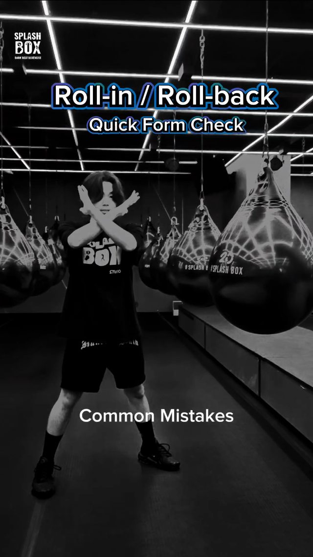 ⚠️ QUICK FORM CHECK
​The Roll-in / Roll-back is essential for boxing defense AND incredible for your core strength!
​
​❌ THE MISTAKE: Using your lower back to bend and lean (Arching).

✅ THE FIX: Engage your ABS (Core) to pull your upper body forward! Think of your core as a seatbelt!

SPLASH BOX ​MEMBERS: Save this Reel and try this core-locked form during your next class. Let us know if you feel the difference in your abs!

___________________________
🏋🏼 Splash Box in BKK
📌 Marche’ Thonglor, Building A, 5M Floor
🕘 Opening hours : 9:00 to 22:00

Book Now
👇Line Official : @ splashbox

#Splashbox #DarkBeatBoxercise
#ผับของคนรักสุขภาพ #ThonglorGym #PrivateGym #BangkokGym #BangkokFitness​