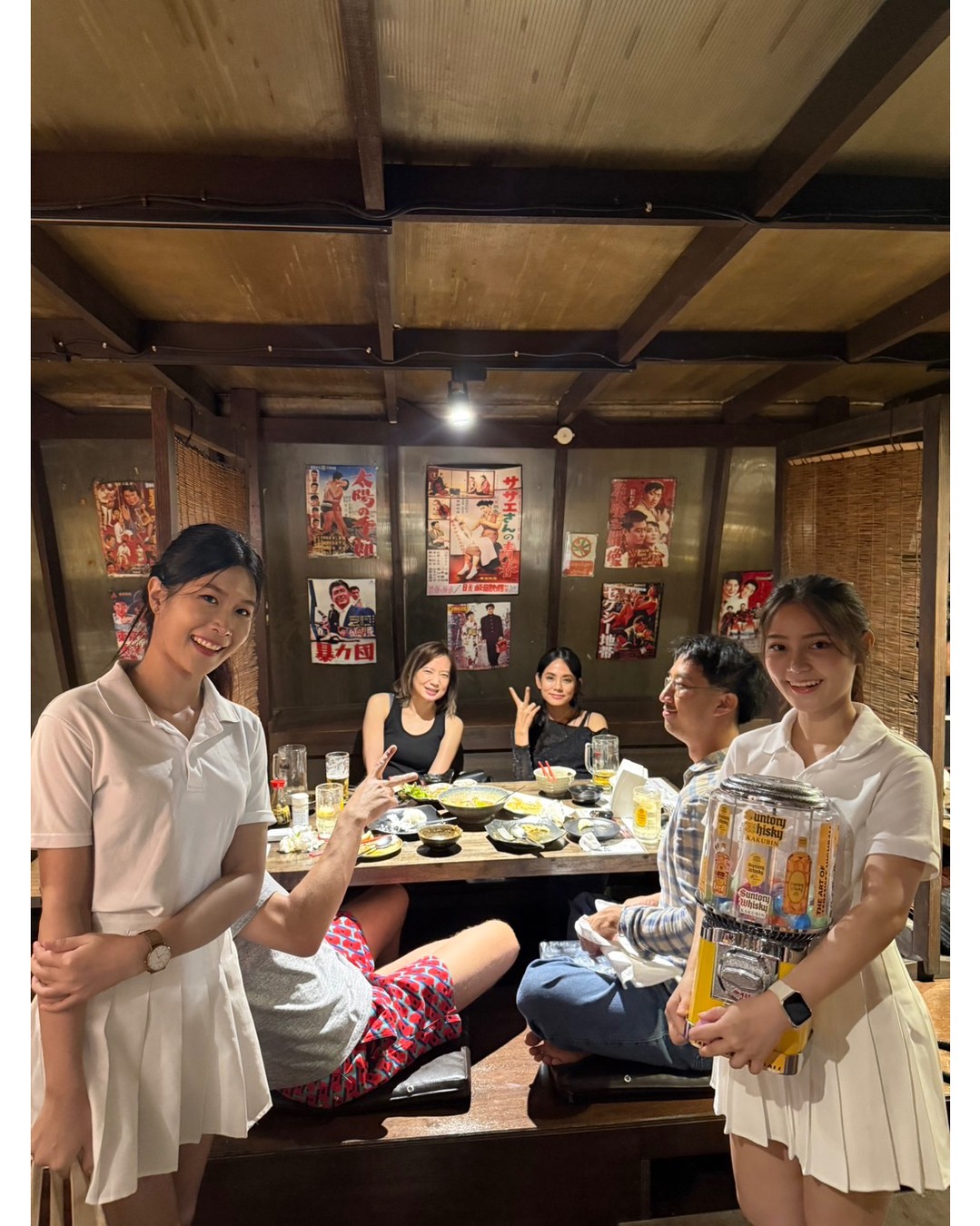 🎌 Welcome to Thonglor Yokocho! 🎉
Step into a lively Showa-style izakaya filled with retro vibes, delicious food, and good times! 🍻✨

Grab a drink after work or come with friends for a fun night out — there’s always something happening here! 🥢🎯
Enjoy tasty Japanese dishes, casual games, and the warm, nostalgic atmosphere of old Tokyo 🇯🇵💫

Our friendly staff are here to make your evening unforgettable 😄
So come join us — bring your friends, your family, even your dog 🐾💖

Good food, great drinks, and happy memories are waiting for you at Thonglor Yokocho! 🍶🎊

##thongloryokocho  #thonglor #japaneseizakaya  #トン横 #トンロー横丁 #bangkoknightlife #居酒屋 #小酒館  #이자카야 #이자카야맛집