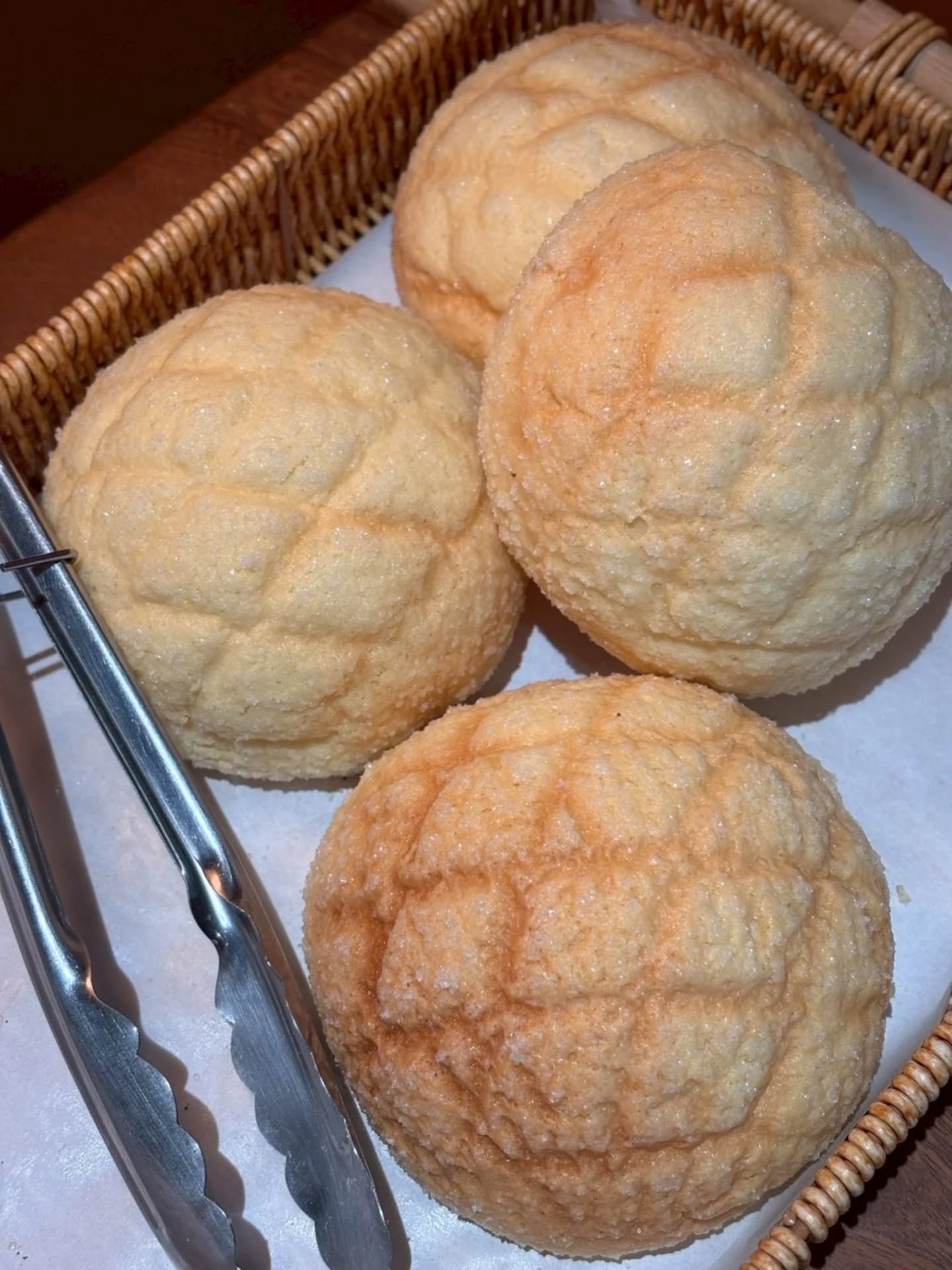 #เมล่อนปัง #โออิชิเมล่อนปัง #ซอยสุขุมวิท23 #อโศก #อร่อยนะรู้ยัง #ขนมปังญี่ปุ่นโฮมเมด #เมล่อนปังเจแปน #ต้นตำรับจากญี่ปุ่น