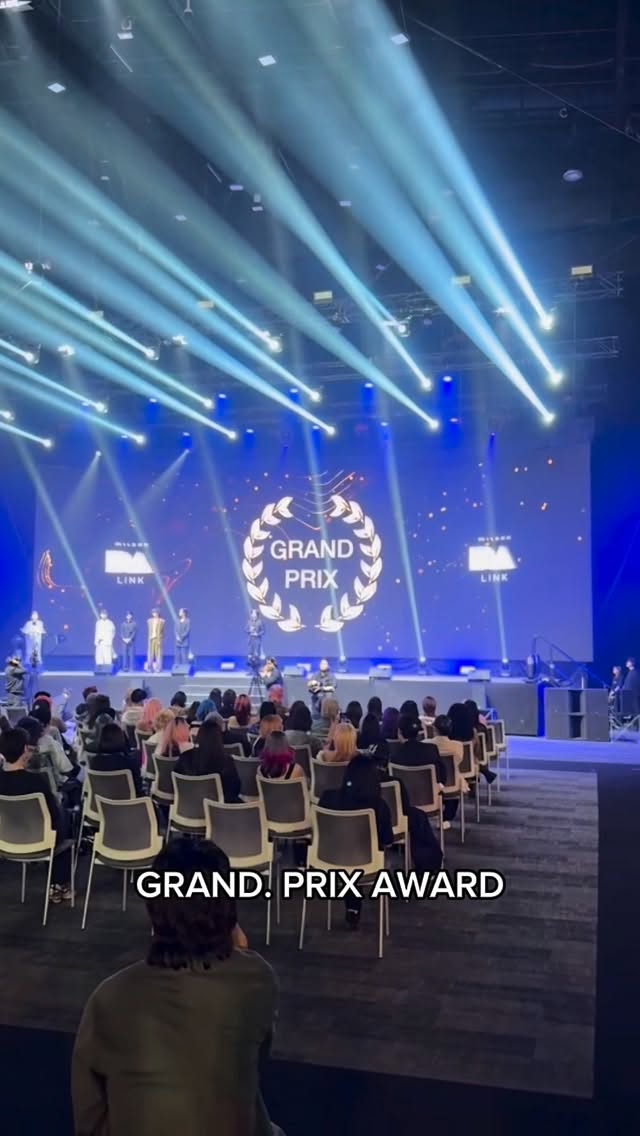 Cyan Hair Glam ได้มีโอกาสเข้าร่วมการแข่งขัน DA-LINK BANGKOK 2025 ในหัวข้อ “Signature Style” และสามารถคว้ารางวัล Grand Prix Award ประจำปีนี้มาครองได้อย่างภาคภูมิใจ ✨

ทาง Cyan Hair Glam มุ่งมั่นในการยกระดับคุณภาพงานบริการ ด้วยเทคนิคเฉพาะและการวิเคราะห์ที่แม่นยำ พร้อมให้บริการลูกค้าทุกท่านด้วยความตั้งใจ เพื่อมอบประสบการณ์ความงามที่ดีที่สุดให้กับคุณ 💙

We use High quality products from Japan #milbon #arimino

🚘 ฟรีที่จอดรถ
👇🏻
Booking : 📕
Line oa @cyanbkk
Tel. 020092616
Open hours :⏰
Everyday 9.30-18.30 น.
#fyp #innercolor #日経サロン #japanesefashion 
#สีผม  #สีผมสวยๆ #Treatment#ตัดผมสไตล์ญี่ปุ่น #ทำสีผมสไตล์ญี่ปุ่น#ออกแบบทรงผม #balayage #Airtouch #highlights #ยืดวอลลุ่ม #layerscut
#antiorange #antiyellow #milbonthailand #ariminothailand#สีผมยอดฮิต #ติดเทรนด์ #สีผมแฟชั่น #ร้านทำผมใกล้คุณ #color #haircolor #haircolorspecialist #กรุงเทพ #ร้านทำผมทองหล่อ