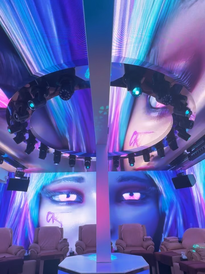 BRADBURY・ブラッドバリー/世界一うるさいマッサージ