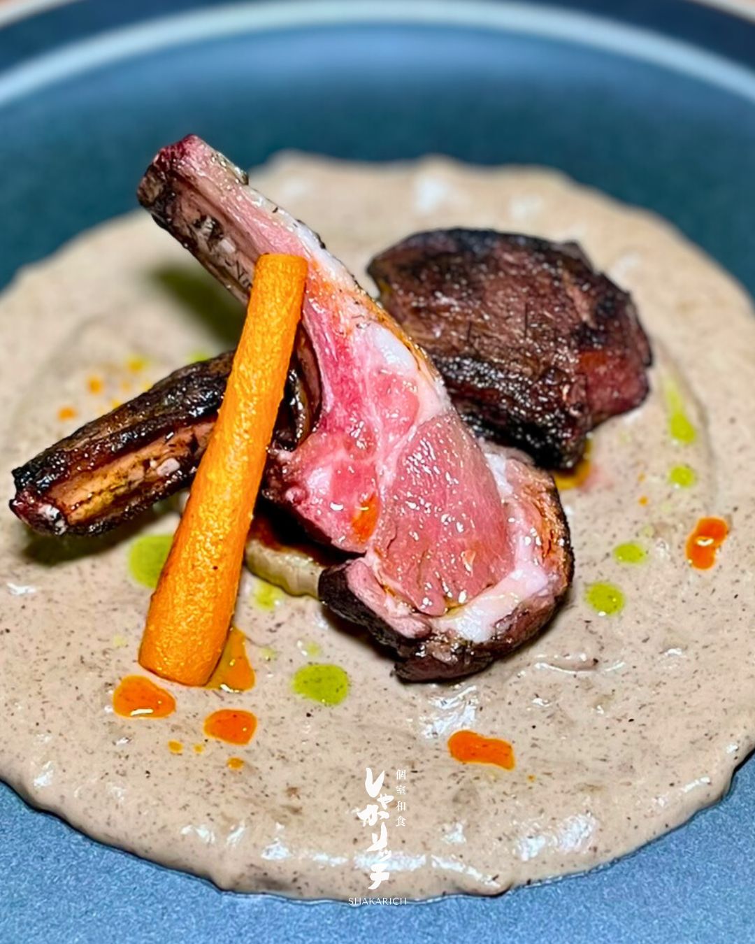 🍁 秋の味覚おすすめ 🍁
香ばしく炭火で焼き上げたステーキに、秋の風味たっぷりシャリアピンソースを添えて。
黒毛和牛ヘレ・ラムチョップ・鴨ロースの贅沢な3種をご用意しました。
秋の夜にぴったりの贅沢な一皿をぜひお楽しみください✨

🍁 Autumn Special 🍁
Enjoy our charcoal-grilled steaks with rich, autumn-inspired Chaliapin sauce.
Savor three luxurious selections: Japanese Wagyu fillet, lamb chops, and duck breast.
A perfect indulgence for cozy autumn evenings✨

🍁 เมนูพิเศษช่วงฤดูใบไม้ร่วง 🍁
สเต็กย่างถ่านหอมกรุ่น เสิร์ฟพร้อมซอสชาริอาปินกลิ่นอายฤดูใบไม้ร่วง
มีให้เลือก 3 แบบสุดหรู: เนื้อวากิวฟิเล่, ซี่โครงแกะ และอกเป็ด
เมนูหรูเหมาะกับค่ำคืนฤดูใบไม้ร่วง✨

-*-*-*-*-*-*-*-*-*-*-*-*-*-*-
📝 For reservations and inquiries,
contact us on LINE!
＠shakarich
*-*-*-*-*-*-*-*-*-*-*-*-*-*-*-*-

🍴SHAKARICH
📍Shilom Surawong
🕚11:00-Late
📞02-086-7898
🚪15 Private Rooms
(From 2P up to 20P)
🅿️Charn Issara Tower 1
🚄4 min walk from BTS Sala Deang
📱097-053-9928(Japanese)

📍Thonglor Soi 14
🕚11:00-late
📞02-045-4032
📱097-053-9928(Japanese)
🚪12 Private Rooms

#秋の味覚 #ステーキ #炭火焼 #シャリアピンソース #黒毛和牛 #ラムチョップ #鴨ロース #AutumnSpecial #SteakLovers #GrilledToPerfection #BangkokFoodie #JapaneseCuisine #Shakarich