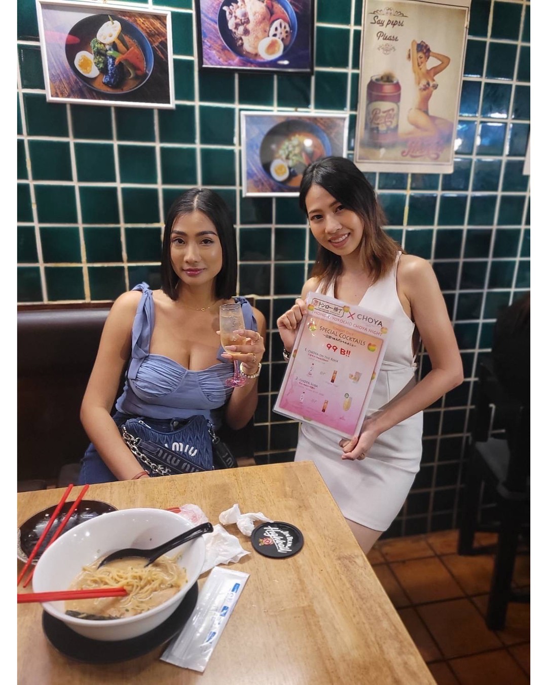 This Weekend Promotion🔥
CHOYA Plum Wine Promotion‼️

🥃Glass 99B
Bottle🍾
Salari 590B
Single Year 890B
We still have seats available, so please make a reservation❗️

We're open as an izakaya from lunchtime on Saturdays and Sundays‼️
Daytime drinking is welcome🍻
We're open all day from 11:30 AM to 11:30 PM🔥

Super happy hour from 5:00 PM to 7:00 PM😍
Super hot Buy 1 Get 2🍺🍻
We have a variety of beers, chuhai, and highballs‼️
Families, children, and even dogs🐶 are all welcome👍

Spending the weekend toasting at Thonglor Yokocho🍻🎶

##thongloryokocho  #thonglor #japaneseizakaya  #トン横 #トンロー横丁 #bangkoknightlife #居酒屋 #小酒館  #이자카야 #이자카야맛집