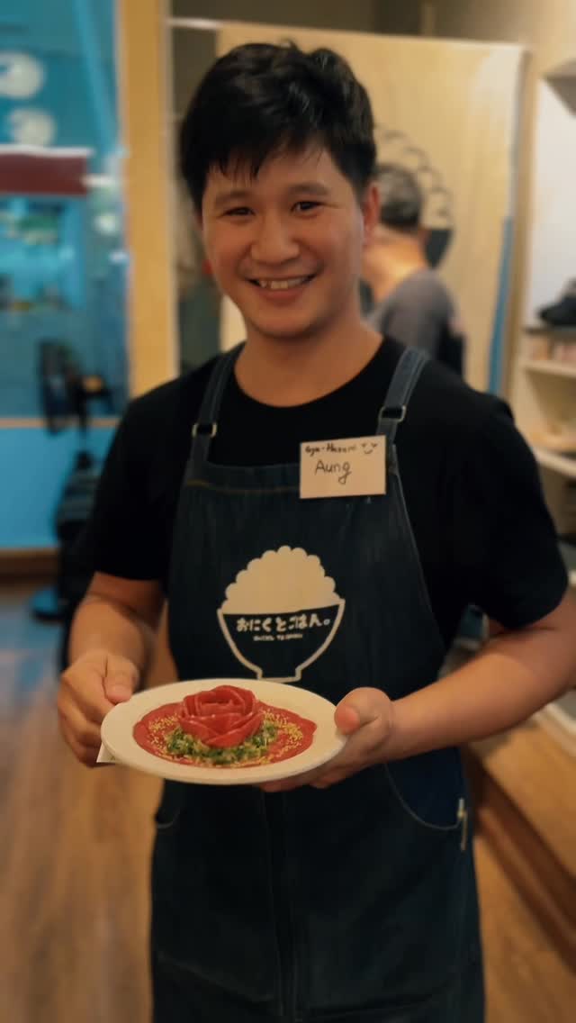 Onikutogohan Onnut
📍Onnut plaza

☀️🌙11:30-22:00
大型駐車場有り🅿️🙆‍♀️
雨でも濡れずにお越しいただけます☔️

☎0654722730
LINE @100hlgjm