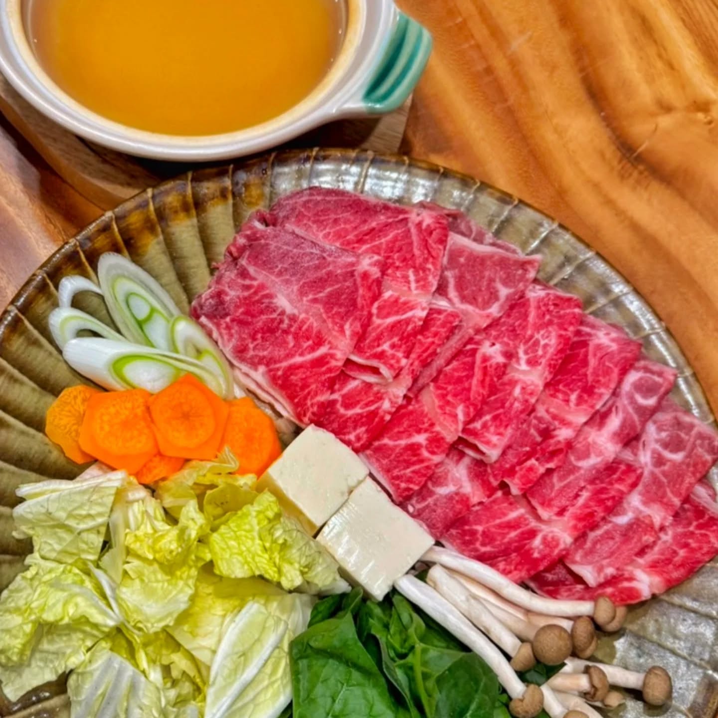 Shabu Shabu 🥳 Beef Set 690.- 🥩🐷🥬❗
📍En Khonkaen 🇯🇵✨
🕐Tue-Sun 15.00~23.00
❌ Monday
☎️ 0814231527

🎂🎉 Promotion ส่วนลด 10%สำหรับลูกค้าที่เกิดภายในเดือนพฤศจิกายน ไม่มีขั้นต่ำและไม่จำกัดจำนวนครั้งค่ะ 
🚗 พื้นที่จอดรถ เข้าซอยศรีมารัตน์ 26 เลี้ยวซ้ายหลังมินิบิ๊กซี 
#enkhonkaen
#JapaneseCuisine
#KhonkaenEats 
#khonkaenfood 
#reviewkhonkaen
#izakaya
#izakayakhonkaen 
#รีวิวขอนแก่น 
#รีวิวอาหารขอนแก่น 
#ขอนแก่นบอกต่อ 
#ขอนแก่นกินอะไรดี 
#ร้านอาหารญี่ปุ่นขอนแก่น 
#ร้านญี่ปุ่นเปิดใหม่ขอนแก่น 
#ร้านอิซากายะขอนแก่น