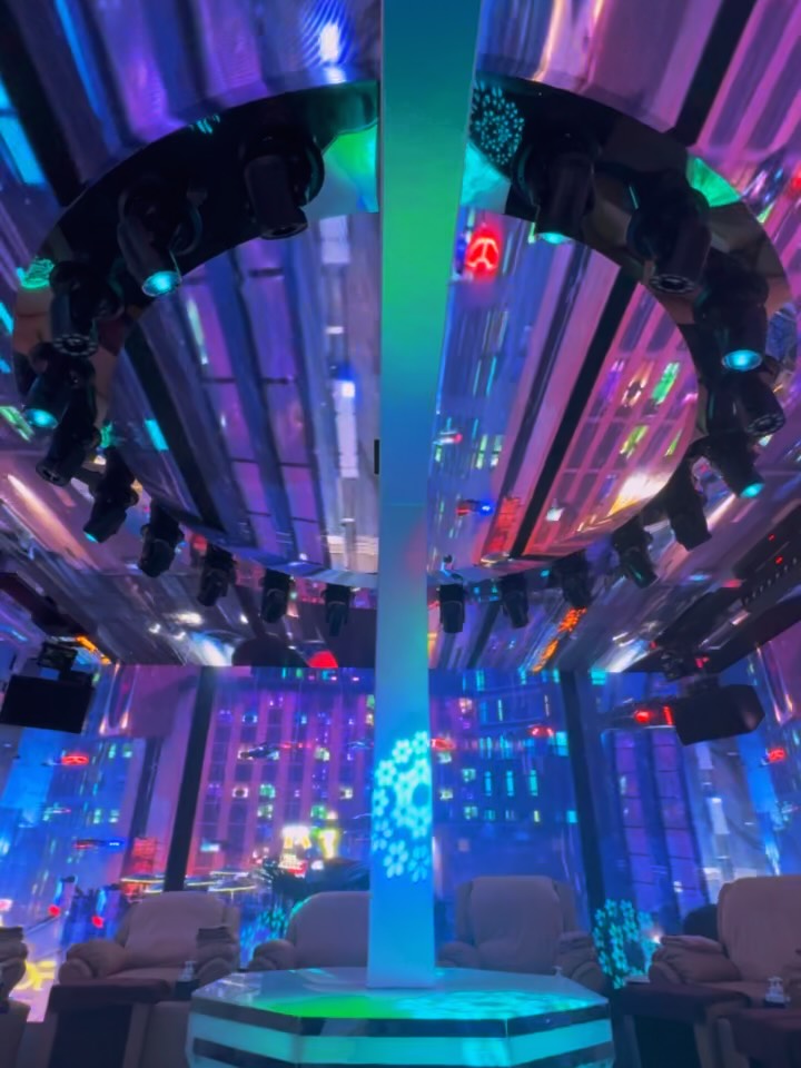 Step into the future 🚀
Welcome to BRADBURY – The World’s Noisiest Massage Show 🪩

360° LED universe, cyber city vibes, and entertainment beyond imagination.
Once you sit in that chair, it’s not just a massage — it’s a journey.

Are you ready to escape reality?
Book your experience now ⚡

📍 Bradbury – Sukhumvit 61
⏰ 12:00 – 0:00
#BRADBURY #massage #bangkoktrip #映えスポット #InstaWorthy