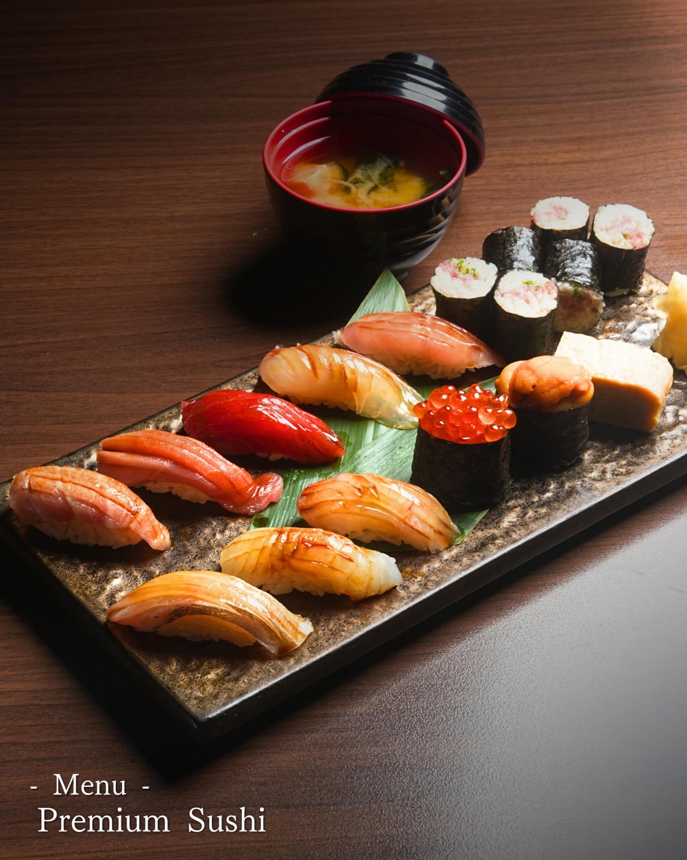 Our chefs carefully select the finest seafood of the day and craft each piece right at the counter.
Enjoy the live atmosphere as your sushi is prepared before your eyes.
We use Edo-style red vinegar, imported directly from Japan, to create perfectly balanced shari.
Reserve your seat and experience the craftsmanship in every bite.

その日一番の海鮮を職人が厳選し、カウンターで一貫ずつ丁寧に握ります。
目の前で仕上がる寿司のライブ感を、ぜひご堪能ください。
シャリには日本から輸入した江戸前の赤酢を使用。
職人のこだわりが詰まった逸品を、ぜひご予約のうえお楽しみください。

📍 Near BTS Nana
　  Sukhumvit 11/1 Alley
📞 Tel: 02-067-2602
⏰ 11:00–02:00

For reservations, please call or DM us.