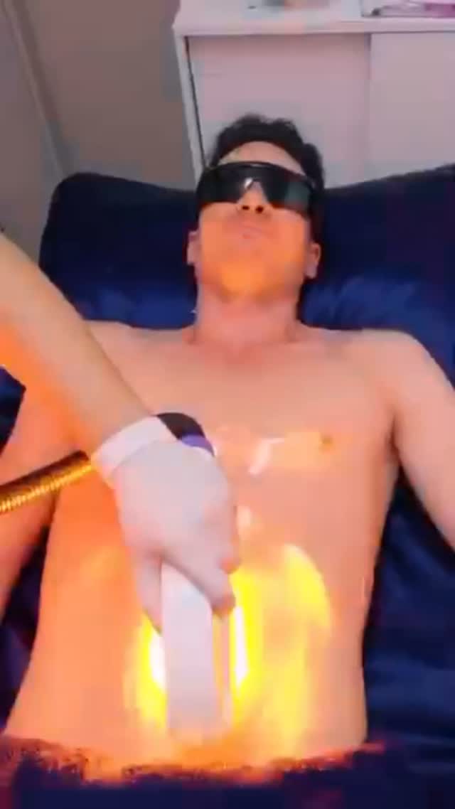 🎉🎉โปรโมชั่นต้อนรับลมหนาว ❄️☃️🎅🏻
📍ส่งท้ายปีเก่าต้อนรับปีใหม่ 🎄เลเซอร์กำจัดขน lPl นวัตกรรมจากญี่ปุ่น👙🪒🎌
💁‍♀️ full body สำหรับผู้หญิง ปกติ 1ครั้ง7990฿
💢โปรโมชั่นพิเศษ 8,999 ฿ได้ 1แถม1 📌
💁🏻‍♂️full body สำหรับผู้ชาย ปกติ 1ครั้ง 9,990฿ 
💢โปรโมชั่นพิเศษ 12,999฿ ได้ 1แถม1 📌
1ท่านได้ถึง3 สิทธิ์โปรโมชั่นไม่รวมค่าโกนค่ะ
ถึงสิ้นเดือนนี้เท่านั้น📍#เลเซอร์ขนรักแร้ #เลเซอร์ขนบิกินี่ #เลเซอร์ขนขา