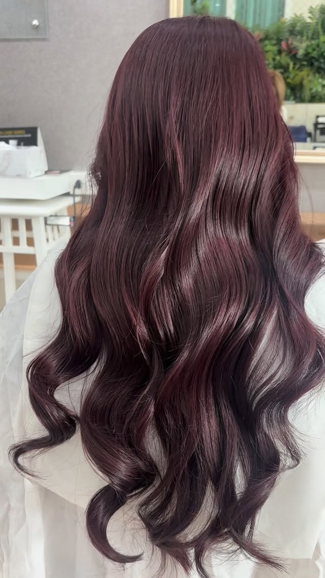 COLLOR
By stylist : SARA

“New Year Special! 
Hair coloring for only 2,590 THB 
— includes a free premium Japanese treatment and a complimentary haircut.”
(No Bleach)
[ADDITIONAL 500 BATH FOR HAIR LENGHT OVER 20 INCHES]

We use High quality products from Japan #milbon #arimino

🚘 ฟรีที่จอดรถ
👇🏻
Booking : 📕
Line oa @cyanbkk
Tel. 020092616
Open hours :⏰
Everyday 9.30-18.30 น.
#fyp #innercolor #日経サロン #japanesefashion 
#สีผม  #สีผมสวยๆ #Treatment#ตัดผมสไตล์ญี่ปุ่น #ทำสีผมสไตล์ญี่ปุ่น#ออกแบบทรงผม #balayage #Airtouch #highlights #ยืดวอลลุ่ม #layerscut
#antiorange #antiyellow #milbonthailand #ariminothailand#สีผมยอดฮิต #ติดเทรนด์ #สีผมแฟชั่น #ร้านทำผมใกล้คุณ #color #haircolor #haircolorspecialist #กรุงเทพ #ร้านทำผมทองหล่อ