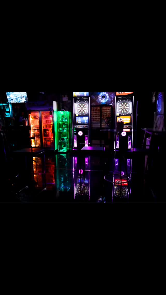 こんにちは、皆さま！バンコクのAsokにあるAqua23へようこそ🌟 ダーツバーとして最高のひとときをお届けします！お店ではカラオケ🎤、ダーツ🎯、そしてビリヤード🎱が楽しみ放題です。

特にダーツとビリヤードは大人気で、お友達や同僚と一緒に白熱した対戦を楽しめますよ🌟 疲れてもフレンドリーなスタッフが笑顔でおもてなし致します😊

お気の召すまで遊び尽くしながら、リフレッシュするも良し、スキルを高めるも良し！初心者の方も大歓迎なので、ぜひ一度お立ち寄りください✨

Aqua23で、皆さまのお越しを心よりお待ちしております！リンクをクリックして詳細をご覧ください🔗

Hello, everyone! Welcome to Aqua23 in Asok, Bangkok🌟 We offer the best time as a darts bar! In our shop, you can enjoy unlimited karaoke🎤, darts🎯, and billiards🎱.

Darts and billiards are especially popular, allowing you to enjoy exciting matches with your friends or colleagues🌟 Even if you get tired, our friendly staff will welcome you with a smile😊

Feel free to play to your heart's content, refresh yourself, or improve your skills! Beginners are also very welcome, so please stop by at least once✨

At Aqua23, we are sincerely looking forward to your visit! Click the link to see more details🔗

#ダーツバー
#アクア23
#ビリヤード
#カラオケ
#団体様
#バンコクバー
#Billiard
#Asok
#Aqua23
#Darts
#Phoenix dart