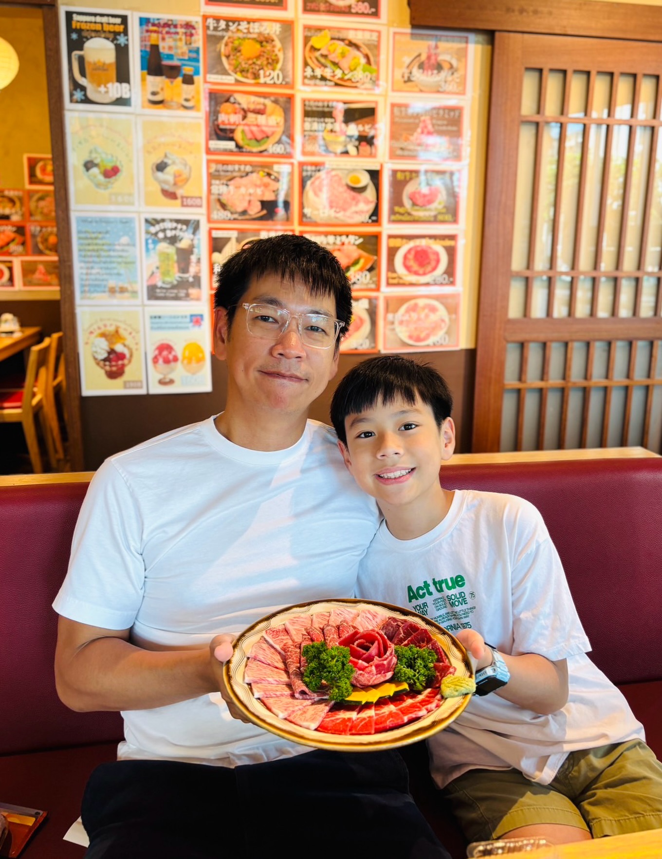 ขอขอบพระคุณเป็นอย่างยิ่งที่มาใช้บริการค่ะ 🥰✨️
📍Onnut Plaza
⏰11:30-22:00
☎0654722730
LINE @100hlgjm