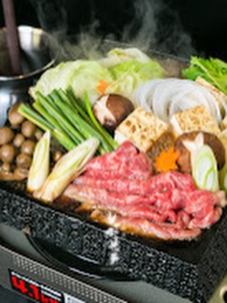 和牛すきやき | 2人前 1,990B⁺⁺
和牛しゃぶしゃぶ | 2人前 1,990B⁺⁺

A4等級以上の黒毛和牛サーロイン使用。きめ細かな霜降りと上品な旨み。しゃぶしゃぶ、またはすき焼きでお楽しみいただけます。

-—————————
สุกี้ยากี้วากิว | สำหรับ 2 ท่าน 1,990 บาท⁺⁺
ชาบูชาบูวากิว | สำหรับ 2 ท่าน 1,990 บาท⁺⁺

ใช้เนื้อวากิวญี่ปุ่นส่วนสันนอกเกรด A4 ขึ้นไป
เนื้อลายหินอ่อนละเอียด นุ่มละมุน และรสชาติอูมามิอย่างมีระดับ
เลือกรับประทานได้ทั้งแบบชาบูชาบูหรือสุกี้ยากี้

-—————————
Wagyu Sukiyaki | For 2 persons 1,990B⁺⁺
Wagyu Shabu-Shabu | For 2 persons 1,990B⁺⁺

Made with A4 grade or higher Japanese Wagyu sirloin.
Finely marbled with a delicate texture and refined umami flavor.
Enjoy it as shabu-shabu or sukiyaki.

*-*-*-*-*-*-*-*-*-*-*-*-*-*-*-
📝 For Menu and Order, 
contact us on LINE!
＠shakarich
*-*-*-*-*-*-*-*-*-*-*-*-*-*-*-*-

🍴SHAKARICH
📍Shilom Surawong
🕚11:00-Late
📞02-086-7898
🚪15 Private Rooms
(From 2P up to 20P)
🅿️Charn Issara Tower 1
🚄4 min walk from BTS Sala Deang

📍Thonglor Soi 14
🕚11:00-late
📞02-045-4032
🚪12 Private Rooms
(From 2P up to 22P)
🅿️Thonglor13 Home Place

📱097-053-9928
(Japanese)

#ShakarichSurawong #ShakarichThonglor #ShakarichJapanese #Wagyu #和牛 #วากิว #Sukiyaki #ShabuShabu #JapaneseFood #BangkokEats