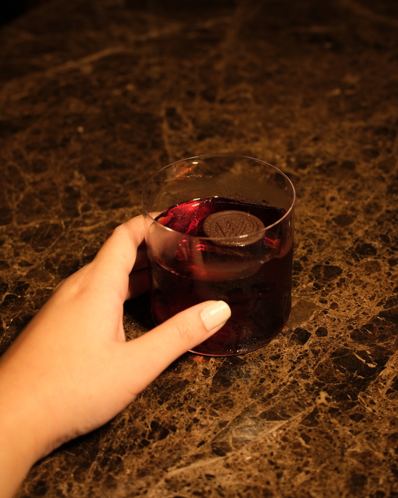 Where sophistication is always on the menu. End your week and plan your weekend in our timeless bar ambiance. Classic cocktails. Premium spirits. No distractions.
​
𝐑𝐞𝐬𝐞𝐫𝐯𝐚𝐭𝐢𝐨𝐧:
064-567-2929
LINE ID: wg.reservation
reservation@wolfgangssteakhouse.th
​
𝐖𝐨𝐥𝐟𝐠𝐚𝐧𝐠'𝐬 𝐒𝐭𝐞𝐚𝐤𝐡𝐨𝐮𝐬𝐞 𝐁𝐚𝐧𝐠𝐤𝐨𝐤
Mon - Sun: 11:30 AM - 11:30 PM
3rd floor, The Storeys at One Bangkok
​
#WolfgangsSteakhouseThailand