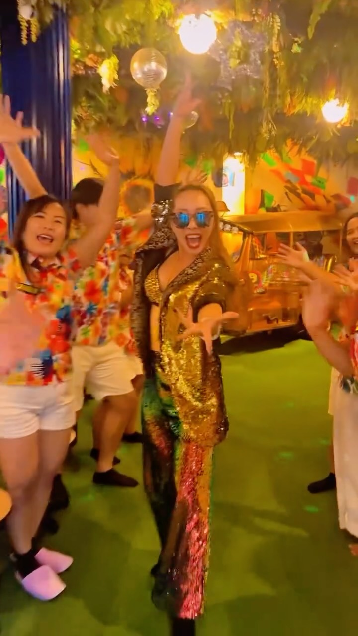 🔥 Introducing “GoldGirl” – The Wild Queen of Bradbury! 🔥
From massage floors to the stage, she brings chaotic energy, golden vibes, and nonstop entertainment.
Ready to get swept away?

📍 Bradbury - Soi Sukhumvit 61
⏰ 12:00 – 0:00
#Bradbury #massage #BangkokTrip #GoldGirl #Instaworthy