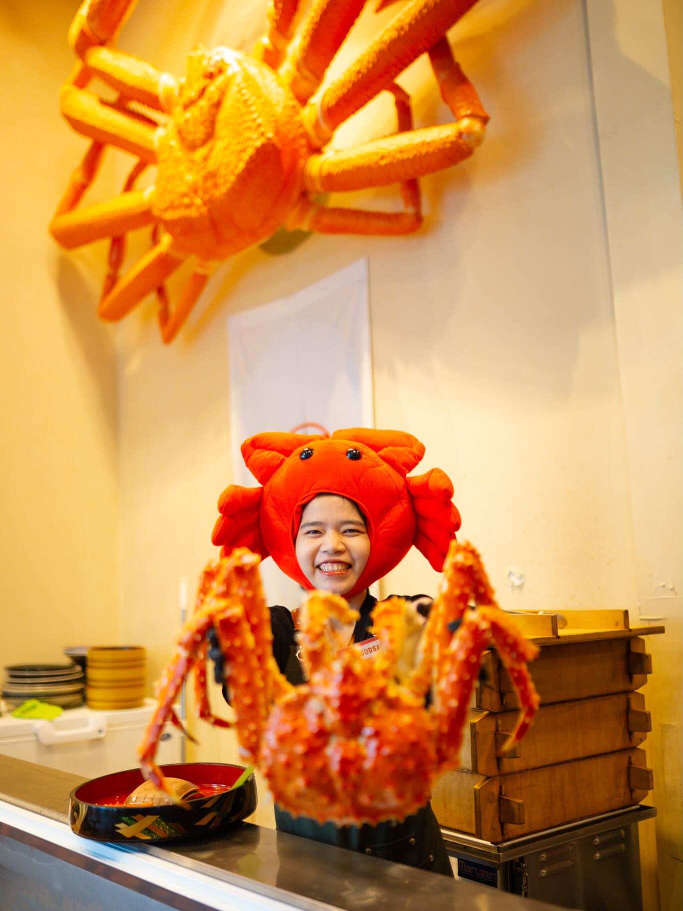 ✨Make a great moment at Kani Tengoku Thonglor 🦀

📌Open Everyday 
⏰11.30 - 15.00 & 17.00- 23.00 

📌Booking
📣lin.ee/rP2RMid
📞 062-531-2681 

#KaniTengokuThonglor
#คานิเทงโกคุ #ร้านปูฮอกไกโด #อาหารญี่ปุ่น #สวรรค์คนรักปู