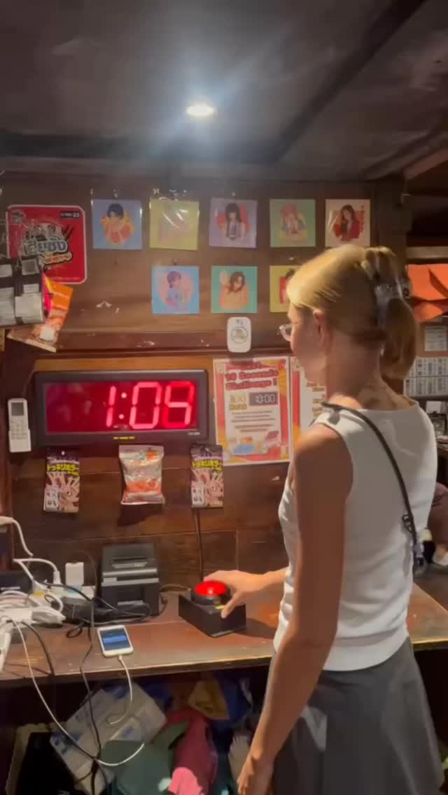 🎯 10 Seconds Challenge 
@ Thonglor Yokocho 🎯

กดปุ่มหยุดเวลาให้ใกล้ 10 วินาทีที่สุด!
เวลาที่ได้ จะกำหนด “ขนาดเบียร์ที่คุณจะได้รับ” 🍺🔥

🏆 10.00 วิพอดี → รับ Beer Tower (3 ลิตร) ไปเลย!!!
🍺 9.99 วิ → MEGA size
🍺 9.97 – 10.03 วิ → LARGE size
🍺 9.90 – 10.10 วิ → NORMAL size

ค่าสมัครเพียง 100 บาท
มีขนมและของรางวัลจากญี่ปุ่นมากมาย 🎁
พลาดก็ยังมีรางวัลปลอบใจทุกครั้งครับ

มาเล่นกับเพื่อน กับแฟน หรือดื่มไปเล่นไปก็สนุกมาก
📍Thonglor Yokocho

#10SecondsChallenge #ThonglorYokocho #Thonglor #BangkokBar #ChallengeGame