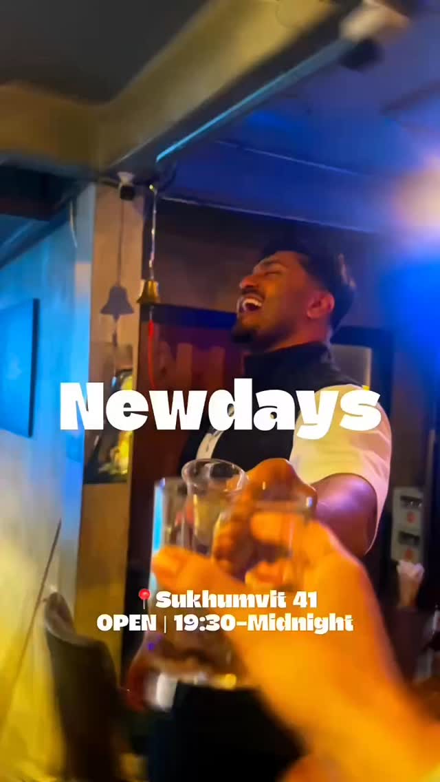 月曜日はNewdaysでゆったりスタート🎱 
バンコク・スクンビット、プロンポンエリアにあるバーNewdaysは、ビリヤードが楽しめる大人のナイトスポット。 
今日はビリヤード無料で、仕事終わりの一杯や友人との軽い飲みにもぴったりです。

Start your Monday night at Newdays 🎱 
Located in the Phrom Phong area of Sukhumvit, Bangkok, Newdays is a bar where you can enjoy billiards in a relaxed atmosphere. 
Tonight, billiards is free — perfect for after-work drinks or a casual night out with friends.

周一就在Newdays轻松开启夜晚🎱 
Newdays位于曼谷素坤逸、澎蓬区域，是一家可以享受台球的酒吧。 
今晚台球免费，非常适合下班后来喝一杯，或和朋友轻松聚会。

#BangkokBar
#Sukhumvit
#PhromPhong
#BilliardsBar
#newdays