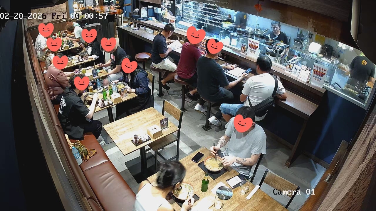 หิวเมื่อไรก็แวะมา
お腹が空いたら、いつでも寄ってね。
Whenever you're hungry, just drop by.