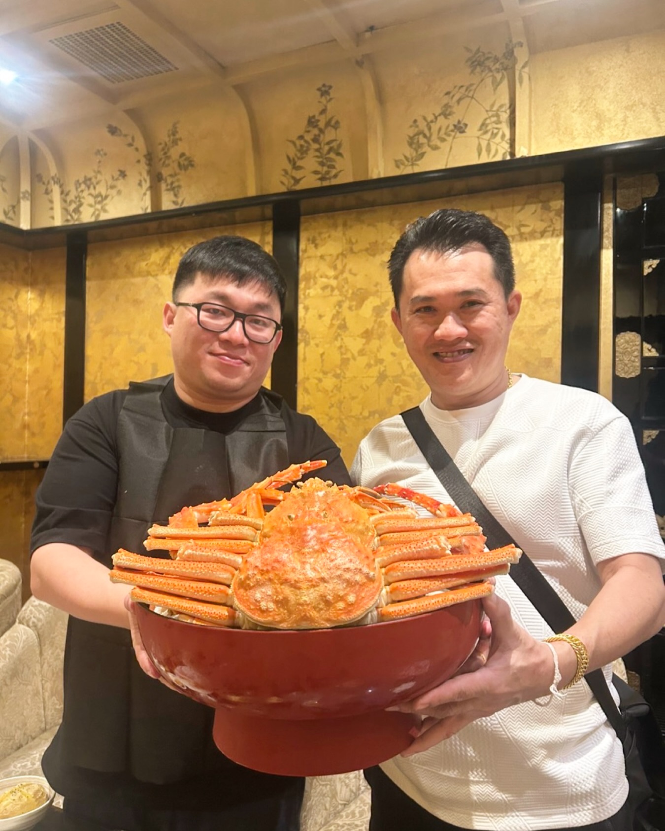 📍Kanitengoku Asok Sukhumvit23
📞0800743032
LINE @080vecfn

🕒 เวลาเปิดให้บริการ

📅 วันจันทร์ – พฤหัสบดี, เสาร์ – อาทิตย์
⏰ 11:30 – 22:30 น.

📅 วันศุกร์
⏰ 15:00 – 22:30 น.

📅 Monday – Thursday, Saturday – Sunday
⏰ 11:30 AM – 10:30 PM

📅 Friday
⏰ 3:00 PM – 10:30 PM