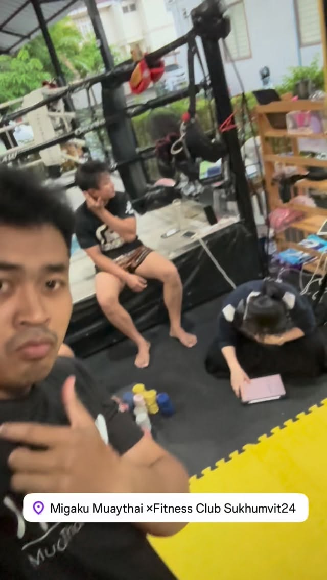 Daily life at the @ranger_migaku GYM

#muaythai #มวยไทย #ลดน้ำหนัก #ฟิตเนส #ลดหุ่น