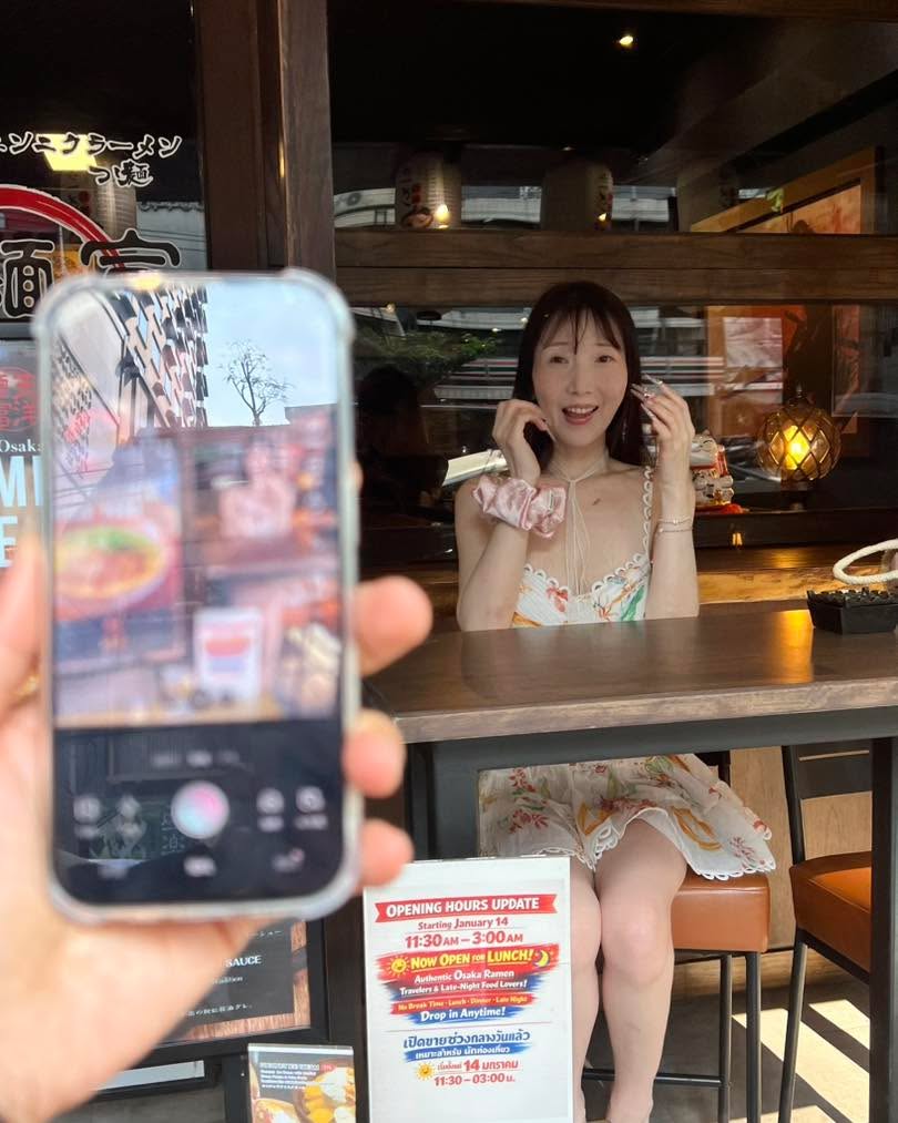“Not just ramen,
we serve moments too. 📸🍜” 

#tonglor #ramenbkk #bangkokramen #ramenmentomi