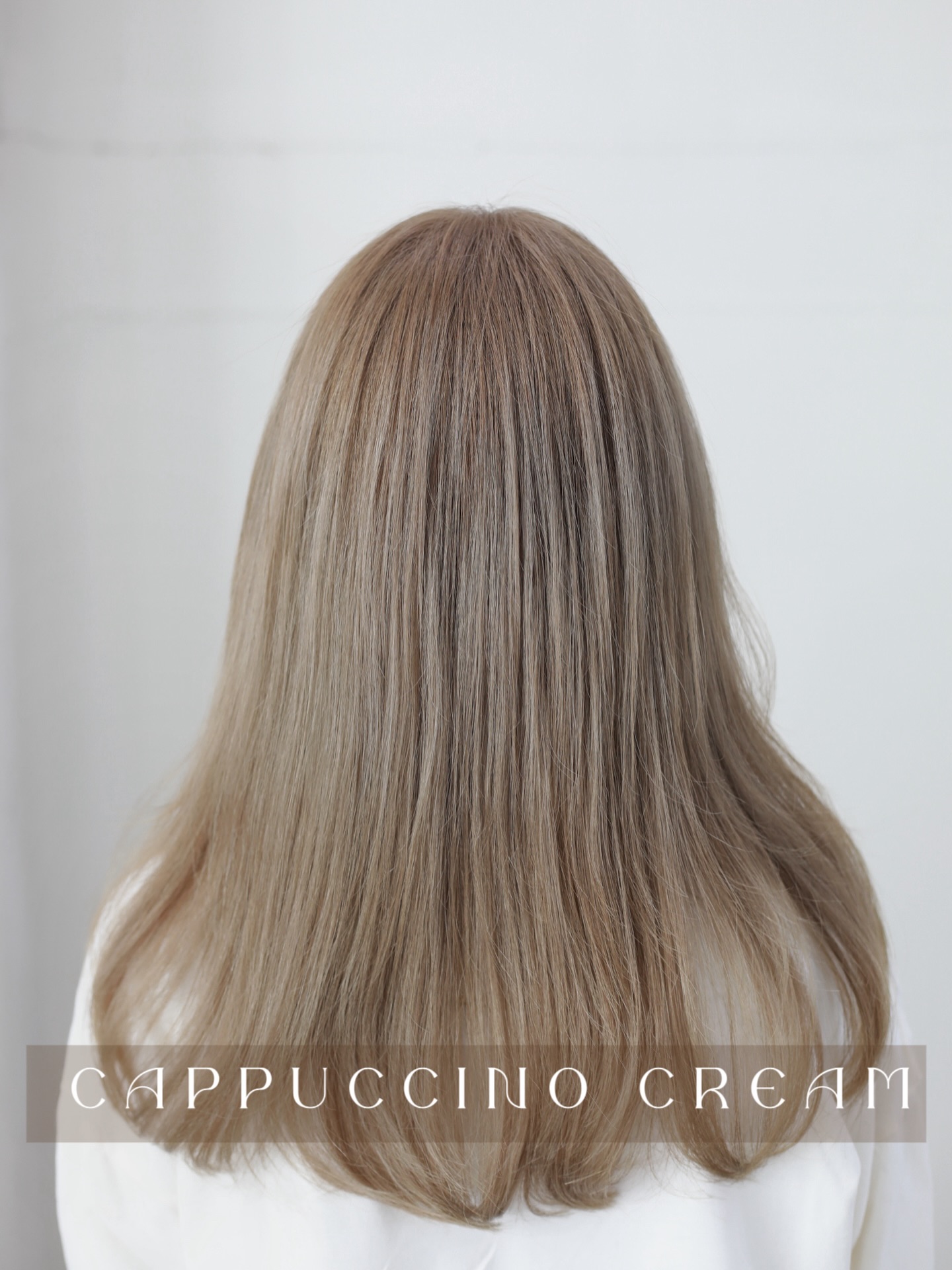 COLOR
By stylist : FAH

Cappuccino Cream
โทนสีน้ำตาลนมละมุน ผสมความเบจอ่อน ให้ลุคอบอุ่น นุ่มนวล และดูแพงแบบธรรมชาติ ☕✨

CAPPUCCINO LINE
ไม่ว่าจะเป็นสไตล์ไหน
ก็เข้ากันได้อย่างลงตัว
เผยความเป็นตัวคุณอย่างเป็นธรรมชาติ
พร้อมเริ่มต้นลุคใหม่ที่ดูสดใส

สูตร “Milky Blend”
เพื่อสีผมโทนอุ่นที่นุ่มละมุนและเงางาม

ออกแบบมาให้เข้ากับสีโทนขาว (White Color)
ช่วยผสมผสานโทนอุ่นและโทนเย็นได้อย่างสมดุล
แม้เส้นผมที่ผ่านการทำเคมีหลากหลาย
ก็ยังดูนุ่มลื่น เงางาม และเป็นธรรมชาติ

✔ สีติดสวย แต่ไม่ทำให้ผมดูหมองคล้ำ
✔ ลดการสะสมของสีที่ทำให้ผมแข็งกระด้าง
✔ ให้ผมดูเรียบเนียน สุขภาพดีอย่างเป็นธรรมชาติ

เปลี่ยนลุคของคุณให้ดูนุ่มละมุน
พร้อมประกายเงางามอย่างเป็นธรรมชาติในทุกมุมมอง 💫

🚘 ฟรีที่จอดรถ
👇🏻
Booking : 📕
Line oa @cyanbkk
Tel. 020092616
  0622922841
Open hours :⏰
Everyday 9.30-18.30 น.

#hairsalon  #hairsalonbangkok #japanesesalon #japanesehair #tokyohair
japanesehaircolor ashhair beigehair
haircolor bangkoksalon ร้านทำผมสไตล์ญี่ปุ่น
hairtransformation ร้านทำผมทองหล่อ

バンコク美容室  トンロー美容室  日本人美容師 日本式ヘアサロン 透明感カラー
アッシュカラー ベージュカラー 外国人風カラー ThonglorSalon bangkokjapanesesalon