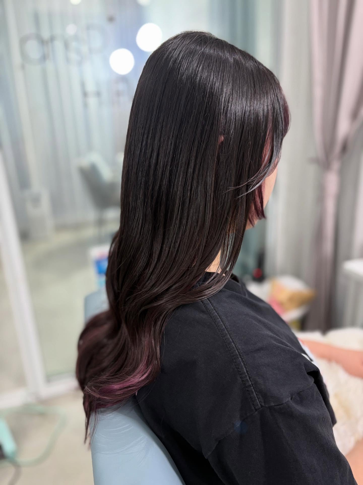 KINUプレックストリートメント1,500バーツ✨
ダメージを抑えてカラーできます♪