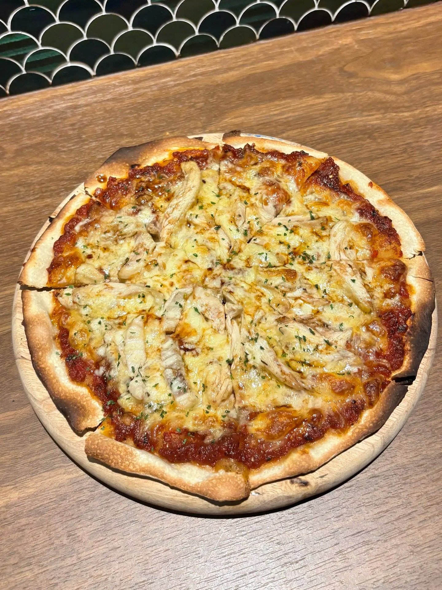 🔥
「立ち止まって休んでる暇はない」

トンロー日本人の方 少ないですね(印象…。)
ルンバもランチもディナーも寂しい感じです🤪
でもそんな状況でボーっと待ってる訳にはいかない！
食材調達して新作メニュー候補をテストです‼︎

スープパスタ以外にも色々あるってことを伝えたい🗣️
美味しいを追い求めて色々チャレンジしていきます‼︎
リクエストもお気軽に♪( ´θ｀)ノ📲

では今夜もピリッとよろしくお願いします🙇🙇‍♂️

#トンロールンバ #トンロー #スープパスタ #🇹🇭