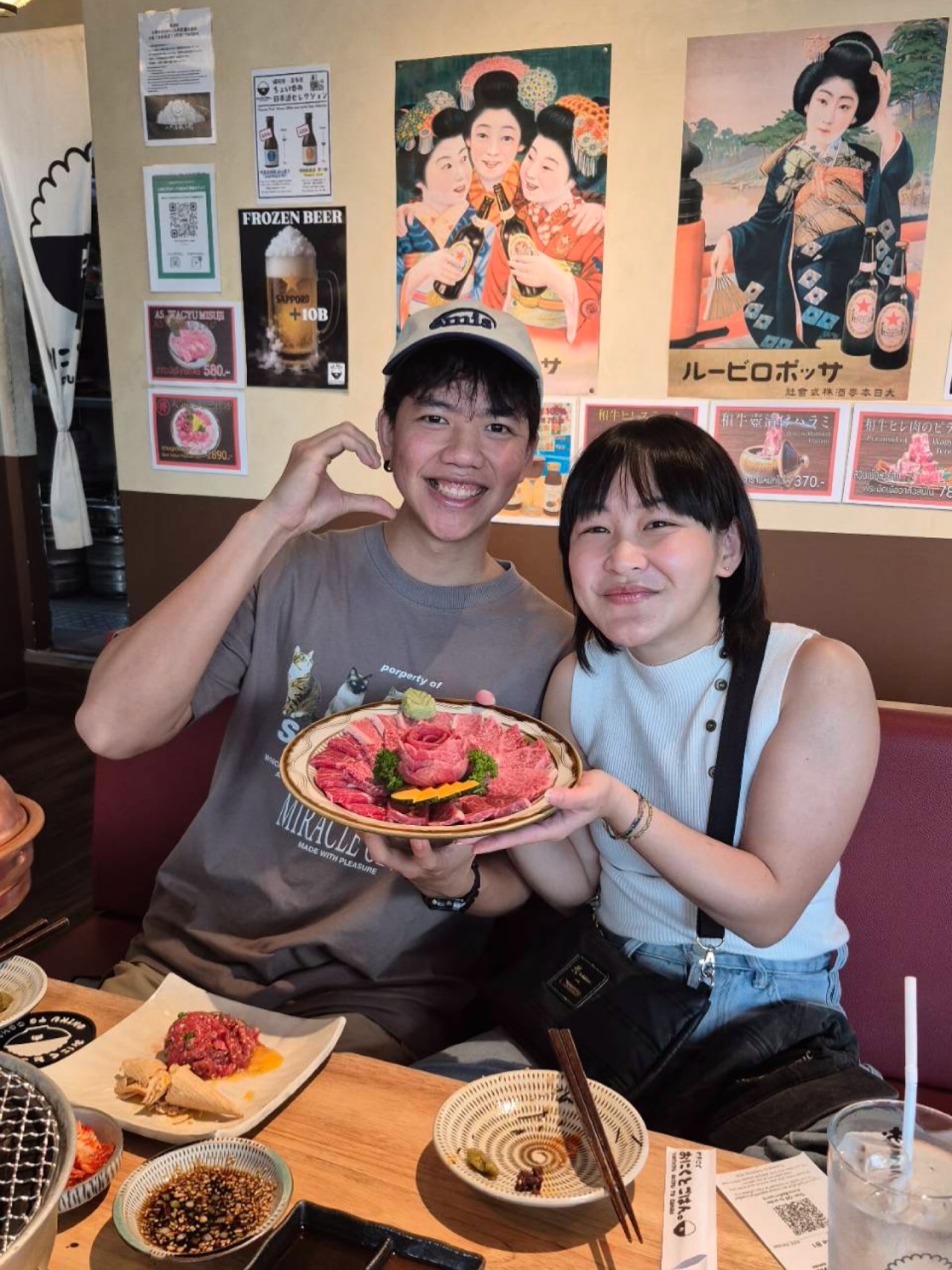 ขอขอบพระคุณเป็นอย่างยิ่งที่มาใช้บริการค่ะ 🥰
📍Onnut Plaza
⏰11:30-22:00
☎0654722730
LINE @100hlgjm