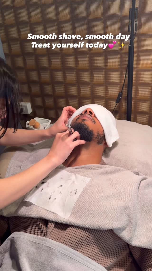 Smooth shave, smooth day💕
Treat yourself today✨

📍Location Sukumvit soi18 

You can make a reservation at here👇
☎️ 02 124 5246
DM (X or FACEBOOK)
WhatsApp +66 98 925 5888

#bodycareworks #สปาเวียดนาม #relaxing