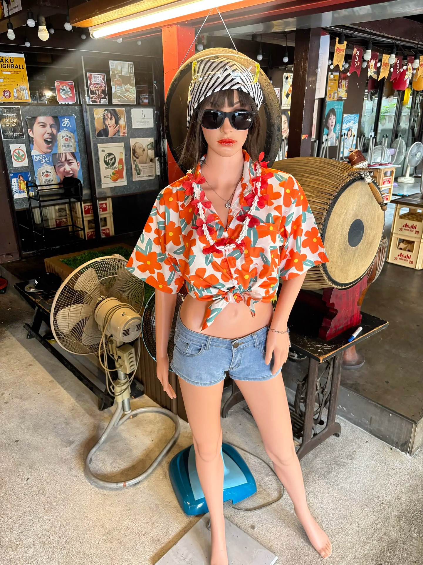 📣
【Songkran Holiday Notice】

Thonglor Yokocho
・Apr 13 – Apr 15 CLOSED
・Apr 16 - OPEN

Hokkaido Soup Curry Shop
・OPEN as usual during Apr 13 – Apr 15

ーーーーーーーーーーーーーーーーー

トンロー横丁
・4/13〜4/15 お休み

北海道スープカレー屋
@hokkaido_soupcurry_bkk 
・4/13〜4/15も通常営業

ソンクラン中もご来店お待ちしております♪( ´θ｀)ノ

#Songkran2026 #thailandsongkranfestival2026 
#水掛け祭り #バンコク生活 #🇹🇭