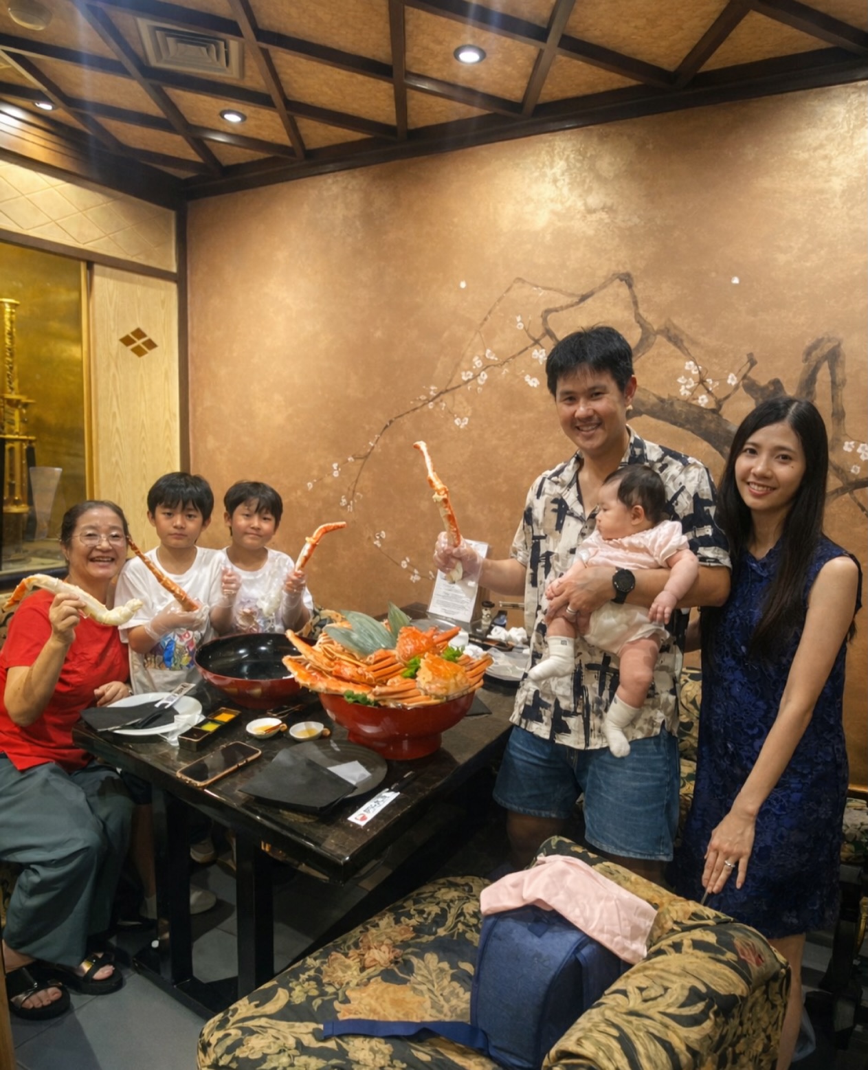 ご来店誠にありがとうございます✨️
📍Kanitengoku Asok Sukhumvit23
📞0800743032
LINE @080vecfn
Whats App +66 80 074 3032

📅 Monday – Thursday, Saturday – Sunday
⏰ 11:30 AM – 10:30 PM

📅 Friday
⏰ 3:00 PM – 10:30 PM