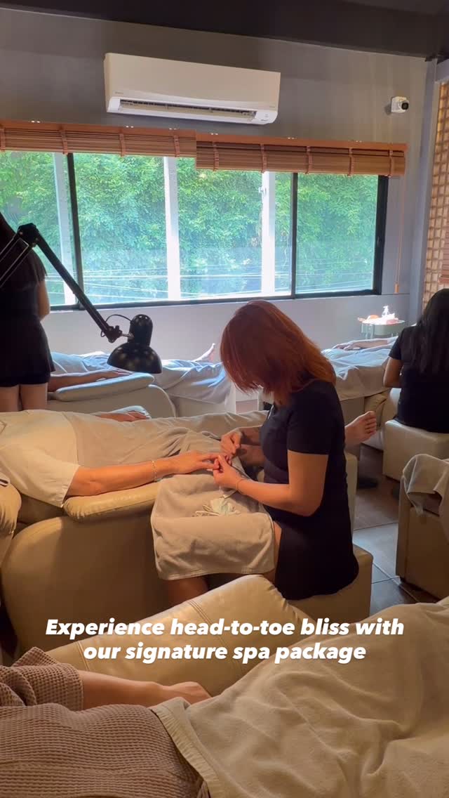 Experience head-to-toe bliss with our signature spa package💐🤗

You can make a reservation at here👇
☎️ 02 124 5246
DM (X or FACEBOOK)
WhatsApp +66 98 925 5888
Line  lin.ee/YOE9biR

#bodycareworks #สปาเวียดนาม #relaxing