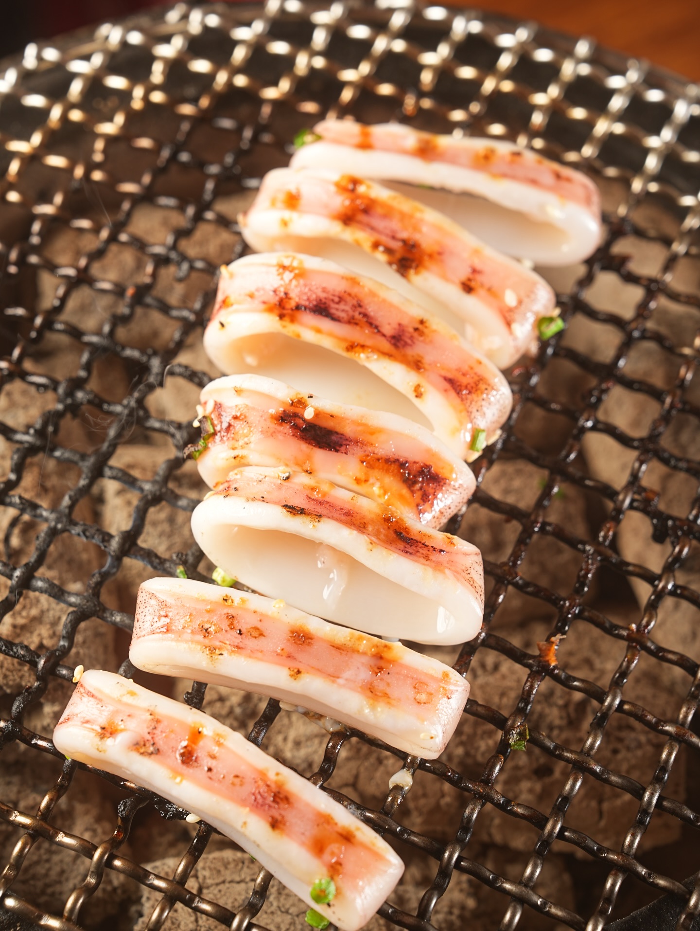 🔥 Seafood Selections at Kemuri 🔥

🦑 Grilled Squid
Tender, smoky, and full of umami flavor.

🦐 Juicy Shrimp
Fresh, plump, and perfectly grilled.

🦪 Buttery Scallops
Sweet, rich, and melts in your mouth.

#kemuri #yakinikubkk