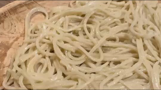 ハッピーソンクラン
毎年特に予定がないのでお仕事するよ中の人、KaneHisaです

【ソンクランは休まず毎日営業】
と、いうわけで今年のソンクランも通常営業いたします
最近暑いから熱中症対策に冷酒とかどう？
〆に蕎麦を手繰るのも良いよね〜

いつも通り17時オープン
お待ちしてま〜す

#KaneHisa 
#手打ち蕎麦 
#bangkok 
#โซบะ 
#ソンクラン