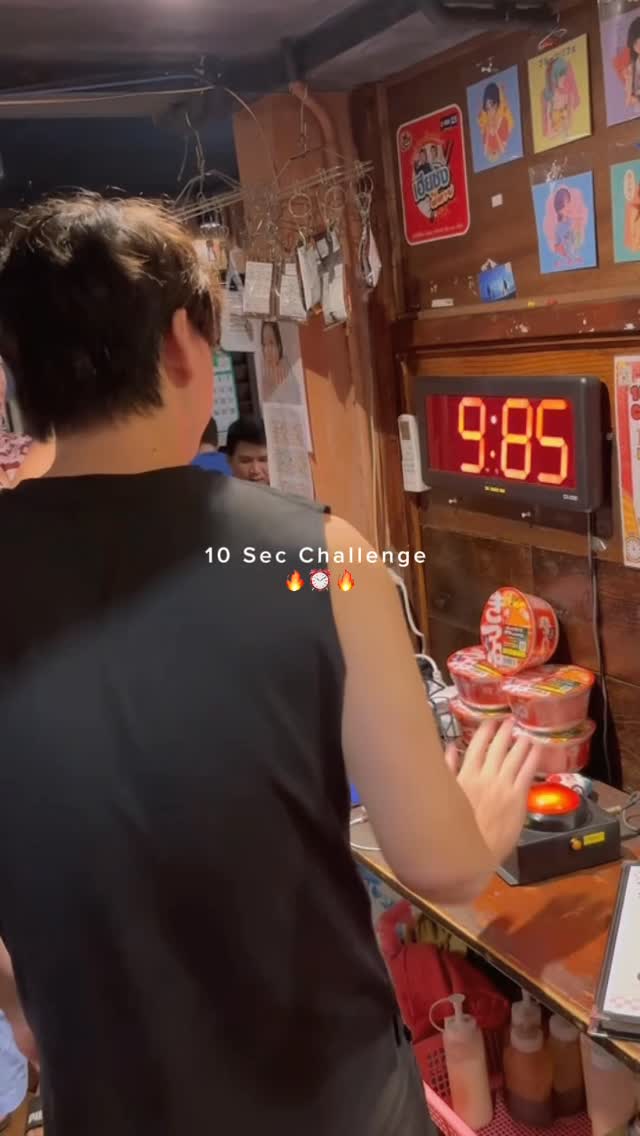 10 Sec Challenge @ Thonglor Yokocho 🎯

This month — can you hit 10.00 seconds?

Only 100 Baht to play 💯
And yeah… EVERYONE gets a prize.

Japanese snacks waiting for you 🇯🇵

⏱ STOP exactly at 10.00

🍺 Your drink size = your timing
🎯 10.00 = 3L BEER TOWER
9.99 = MEGA
9.97–10.03 = Large
9.90–10.10 = Normal

❌ Miss it?
No worries — you still get Japanese snacks.

Only 100฿ — No losers. Just fun.

📍 Thonglor Yokocho
Bring your friends. Beat the clock. 🔥

#10SecondsChallenge
#ThonglorYokocho
#BangkokNightlife
#GameNight
#ChallengeTime