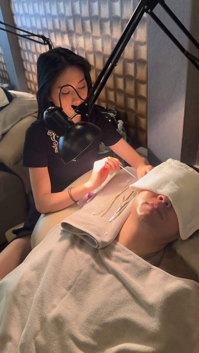 You can come to relax at body care works ✨🙏