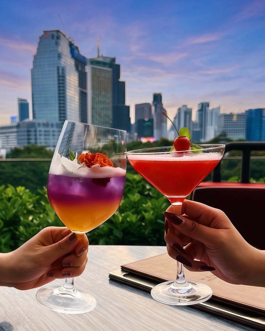 The best way to end the workday. 
​
Experience the "Golden Hour" at Wolfgang’s. From THB 88 drinks to the unmatched quality of our USDA Prime selections, we’re bringing NYC energy to the Bangkok skyline.
​
HAPPY HOUR
Drinks starting from THB 88
Daily from 5:00 PM – 8:00 PM
At Wolfgang’s Terrace
​
━━━━━
For Reservation:
064-567-2929
LINE ID: wg.reservation
reservation@wolfgangssteakhouse.th
━━━━━
Wolfgang's Steakhouse Bangkok
3rd Floor, The Storeys at One Bangkok
Hours:
Monday - Sunday from 11:30 AM – 11:30 PM (Last order 10:30 PM)
Lunch: 11:30 AM – 3:30 PM (Last order 3:00 PM)
​
#WolfgangsSteakhouseThailand #OneBangkok #BangkokDining #USDAPrime