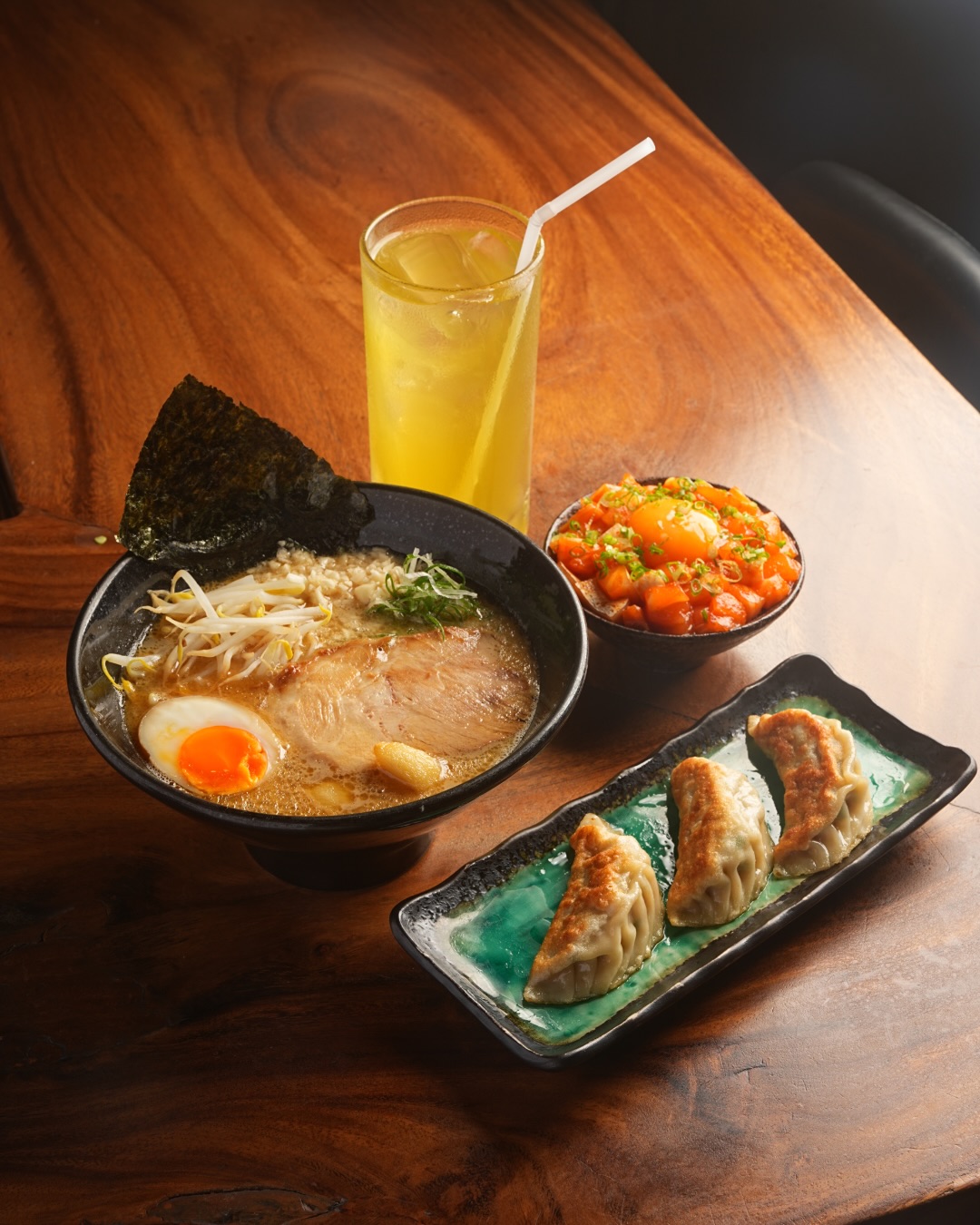 Tenyo ramen Nana & Yuna set

Rich broth.
Fresh noodles.
Late-night cravings solved. 🍜
【TENYO RAMEN NANA】
Real Ramen. Real Flavor.
Open 11:00–03:00
📞 095 587 9759