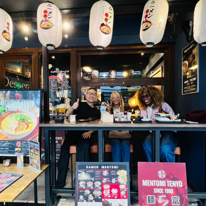 Thank you for coming to enjoy ramen with us today. every smile, every moment means a lot to us. 🍜
#tonglor #ramenbkk #bangkokramen #ramenmentomi