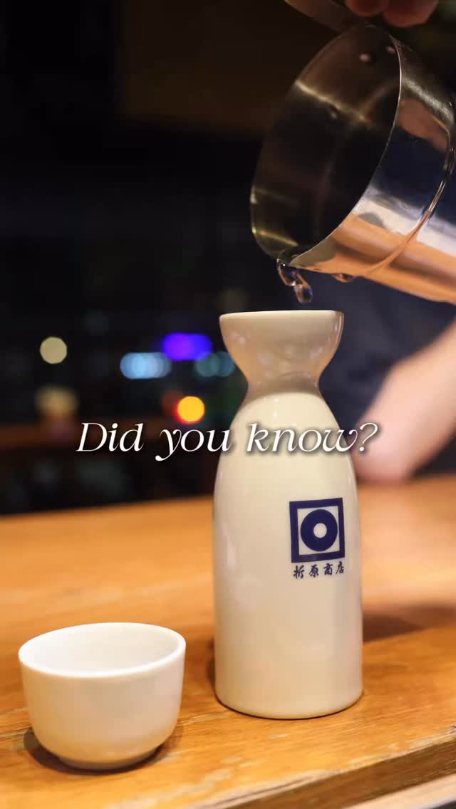 Did you know? There’s no single “correct” temperature for enjoying sake.

At Orihara Shoten, all of our sake is carefully stored under refrigeration to maintain its quality.

Of course, sake is delicious when served cold, but even within the “cold” range, the experience can change dramatically. A sake served at 0°C will taste different from the same sake served at 10°C, with changes in texture, aroma, and overall flavor.

Warm it to around body temperature, and its aromas can open up beautifully, revealing a whole new side of the sake.

At Orihara Shoten, our staff are always happy to recommend serving temperatures based on your preferences and the characteristics of each sake.

If you usually drink sake only chilled, try exploring different temperatures you might discover a new favorite way to enjoy it.

Come find your perfect sake experience with us. 

📍 Orihara Shoten (Park Lane Ekkamai)
⏰ Open Daily: Mon–Sat 17:00–00:00
  (Saturday Open 14:00–00:00)
🚗 Parking available inside Park Lane
🚆 BTS Ekkamai Station (Exit 1)

#Oriharashotenbangkok #sake #ekkamaibar #bangkokbar #hiddenbarbangkok