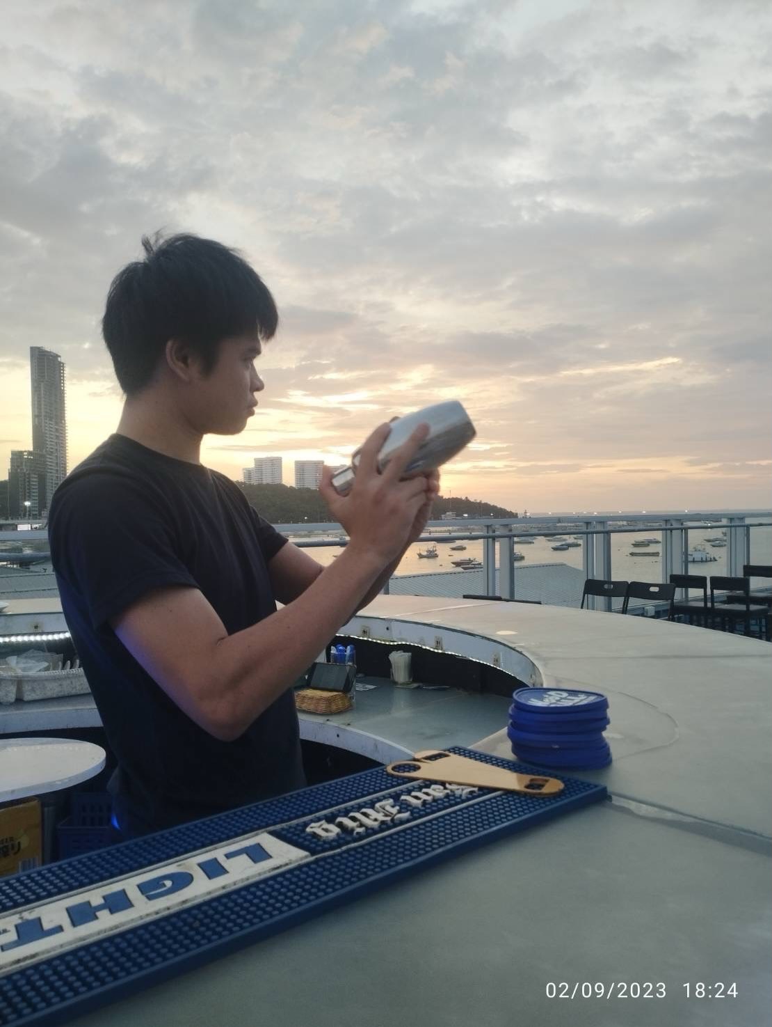 Good morning everyone! Later today when the sunset approaches, be sure to check out Woodball Pattaya. We have a great view and a menu full of delicious drinks and food. Our bar can be found easily found on Walking Street, across from Fahrenheit Agogo. See you soon! 🩷